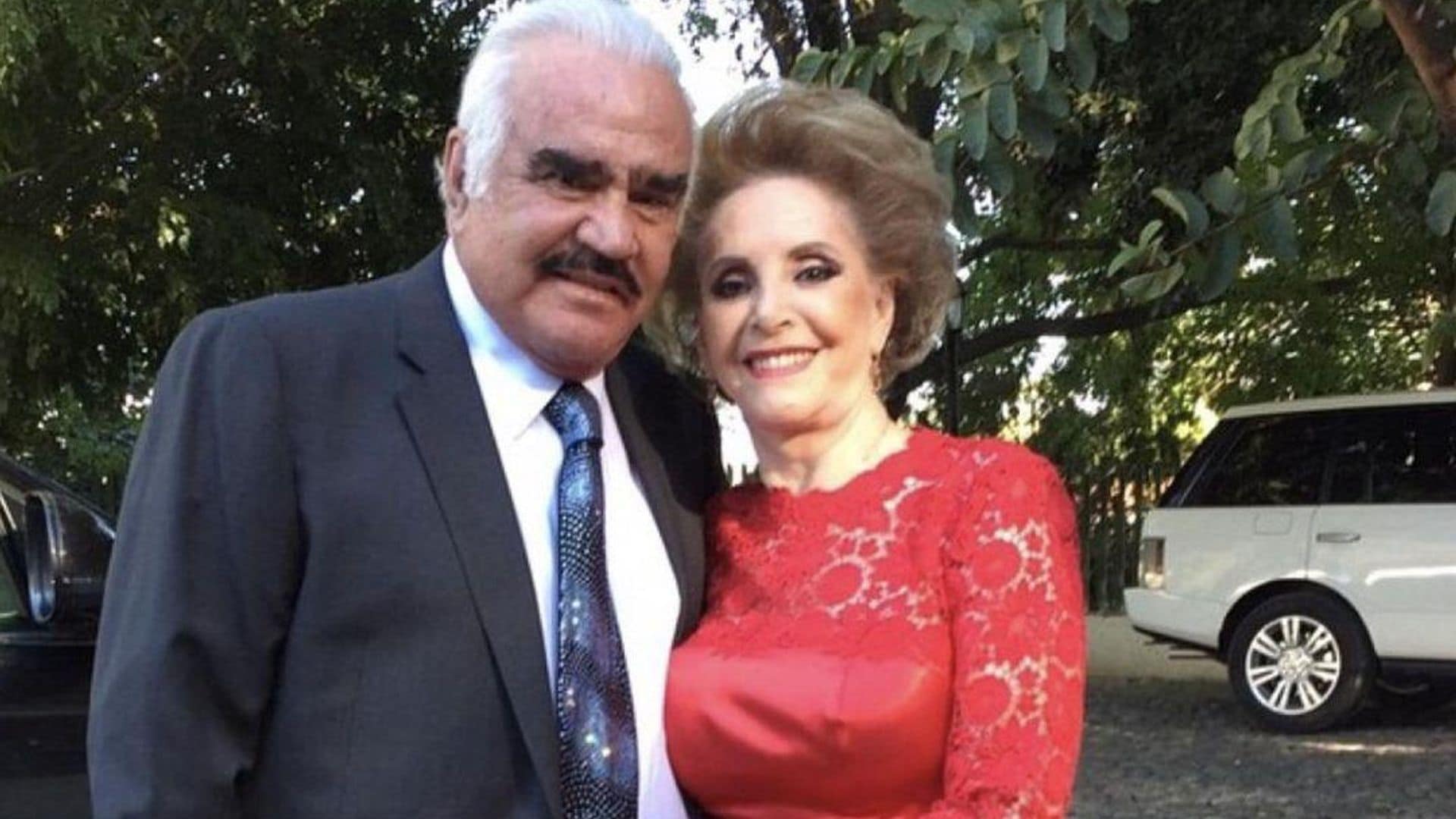 La viuda de Vicente Fernández sobre su matrimonio con el cantante: ‘Él sabía qué lugar tenía yo’