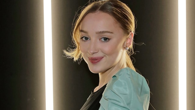 phoebe dynevor