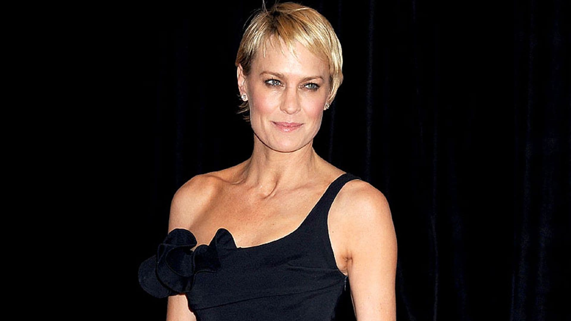 ¡Robin Wright, actriz de 'House of Cards', se casa en secreto! Así fue su boda con Clément Giraudet