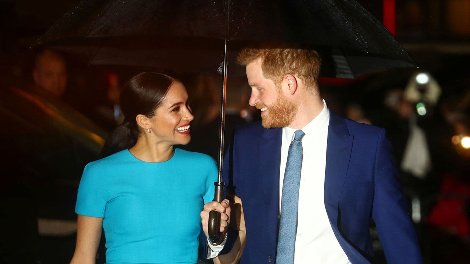 ¿Cuál es el gesto que repites con tu pareja? Este es el de Meghan con Harry