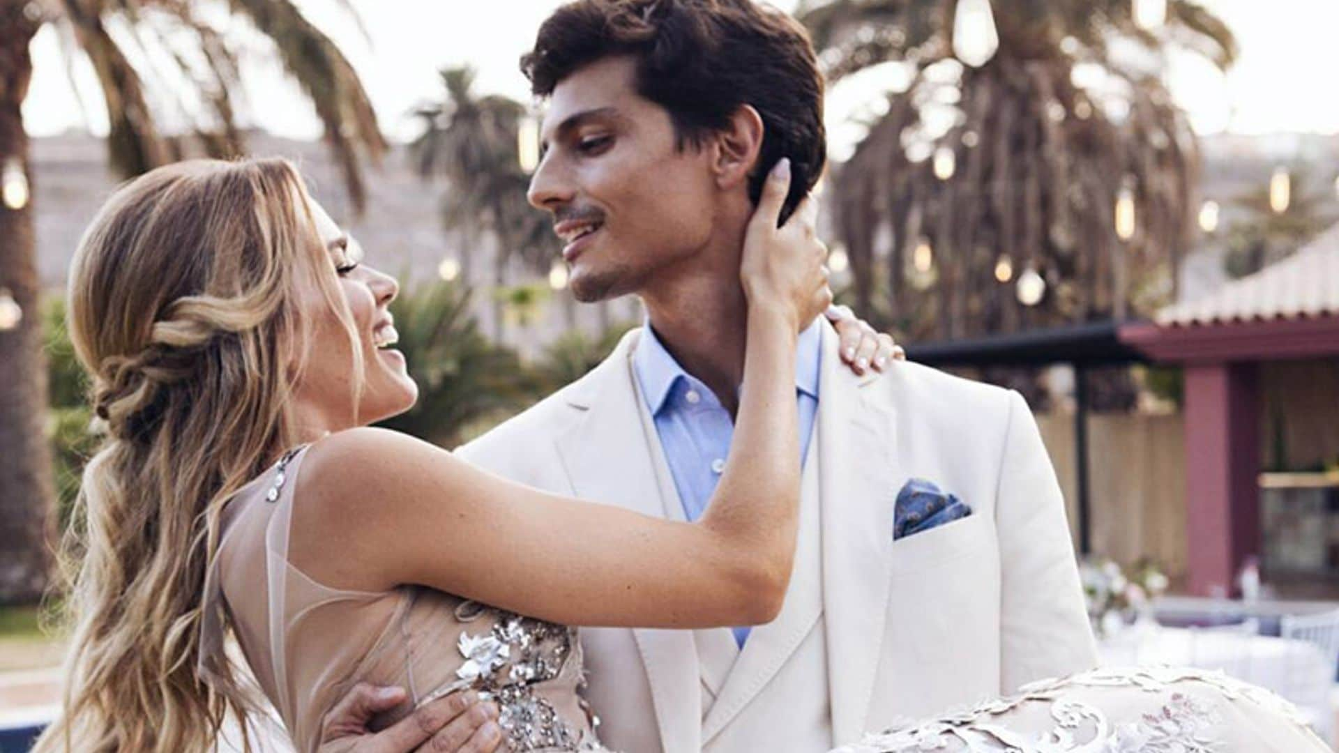 Una novia y tres vestidos: así fueron los cambios de 'look' de Mirian Pérez el día de su boda