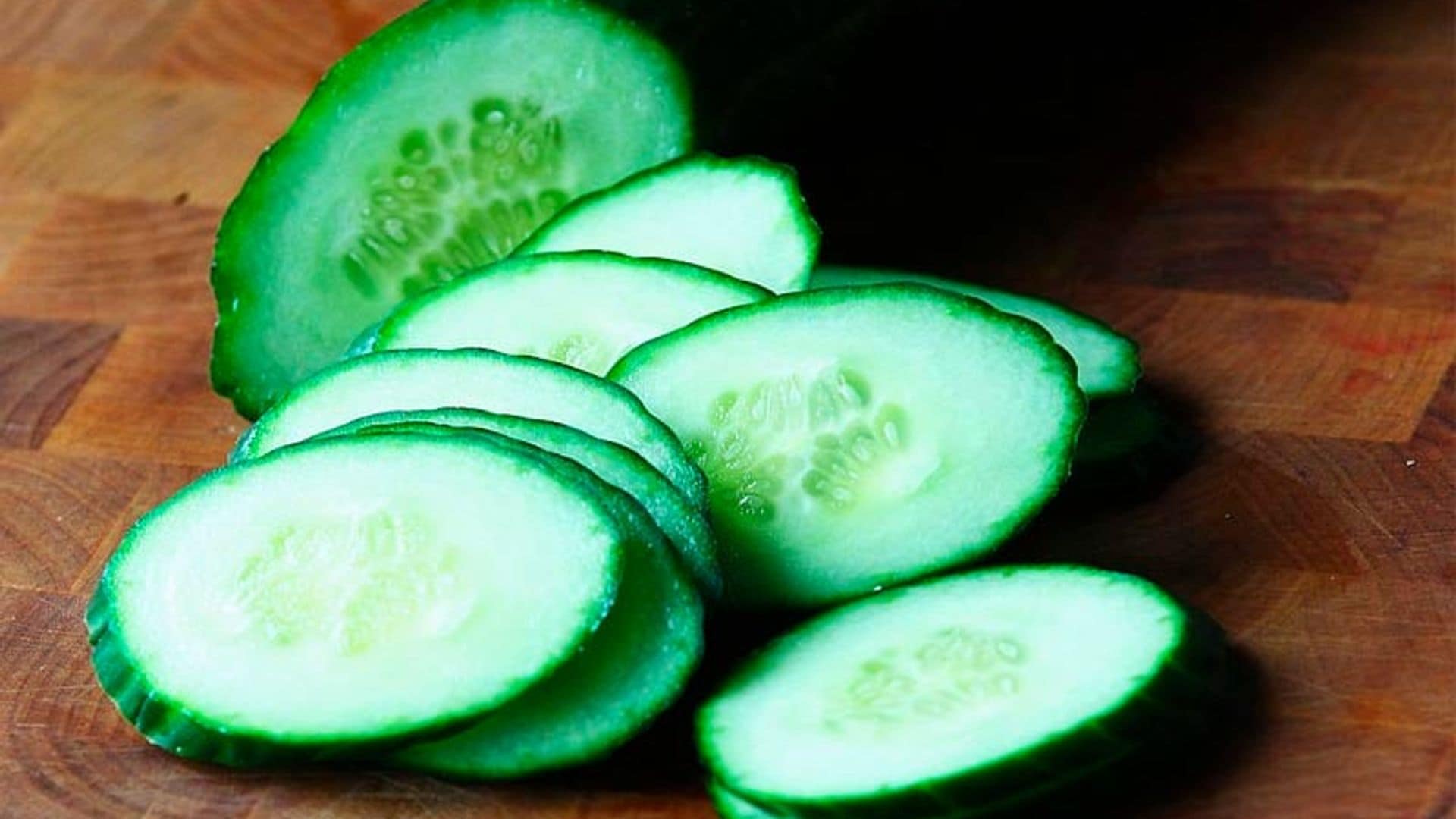 Los mil y un beneficios del pepino -y todos los remedios que puedes hacer-