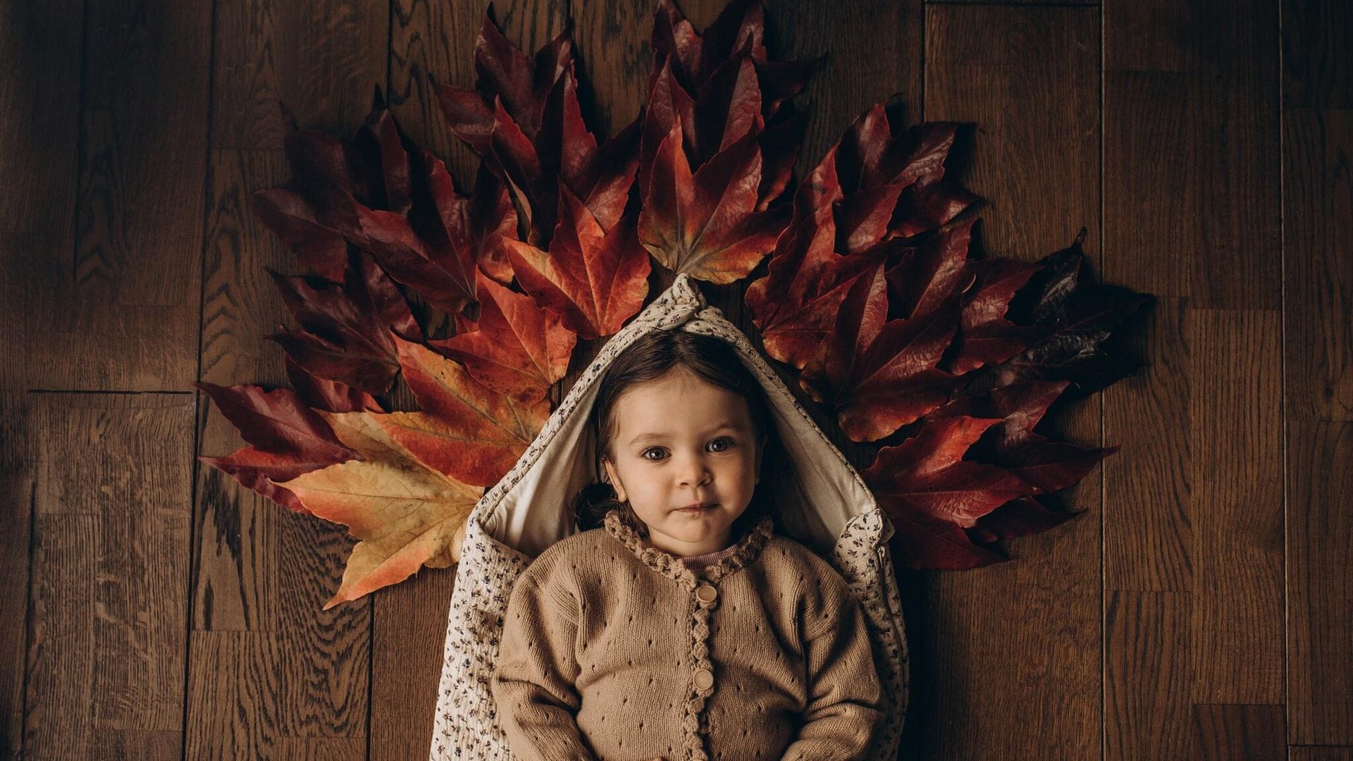 25 nombres de niña relacionados con el otoño de lo más inspiradores