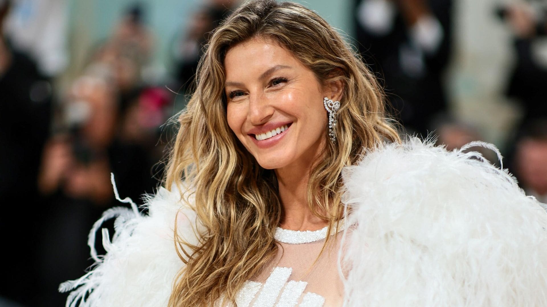 Gisele Bündchen deslumbra en su primera Met Gala como mujer soltera