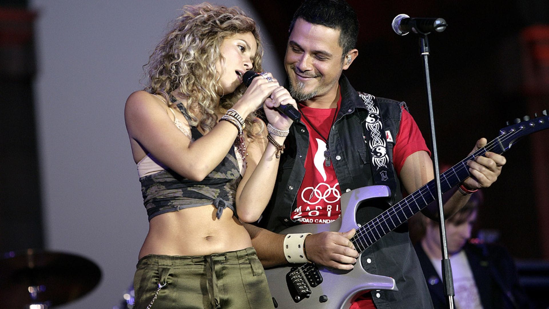 La reacción de Alejandro Sanz al ver a Shakira 'volando' con su monopatín