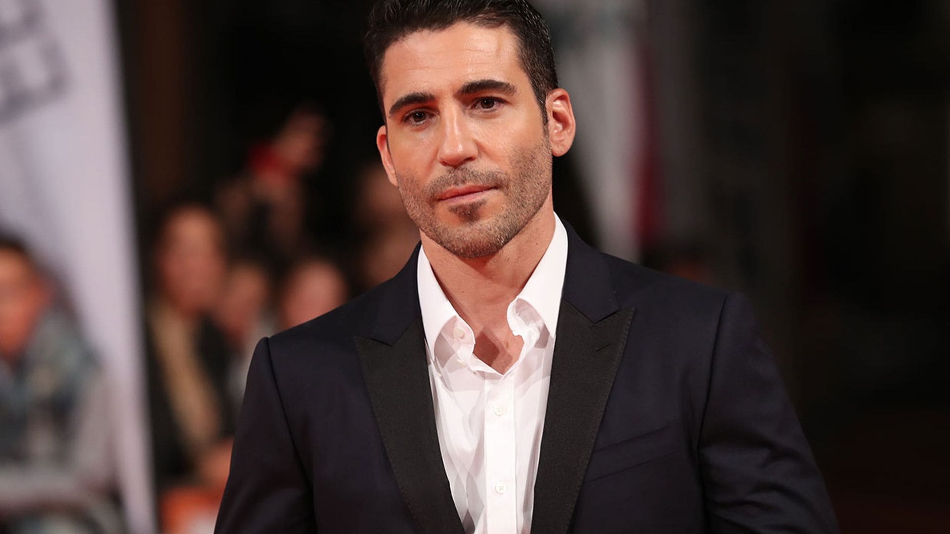 ¿Dónde estaba Miguel Ángel Silvestre mientras se estrenaba el último capítulo de 'Velvet'?