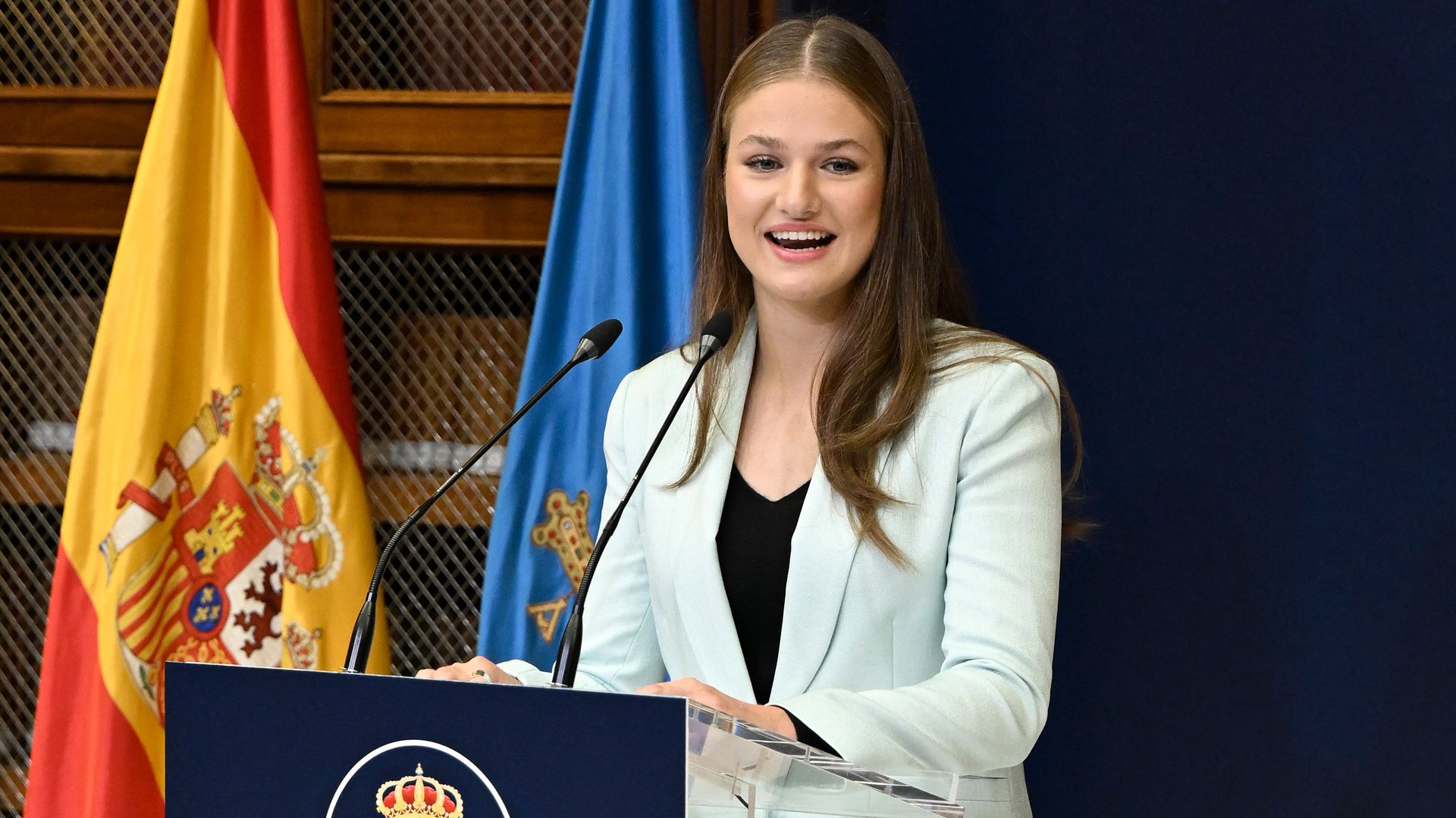 Leonor: 'Nuestra bisabuela nos contaba a Sofía y a mí cómo era la Asturias en la que formó su familia'