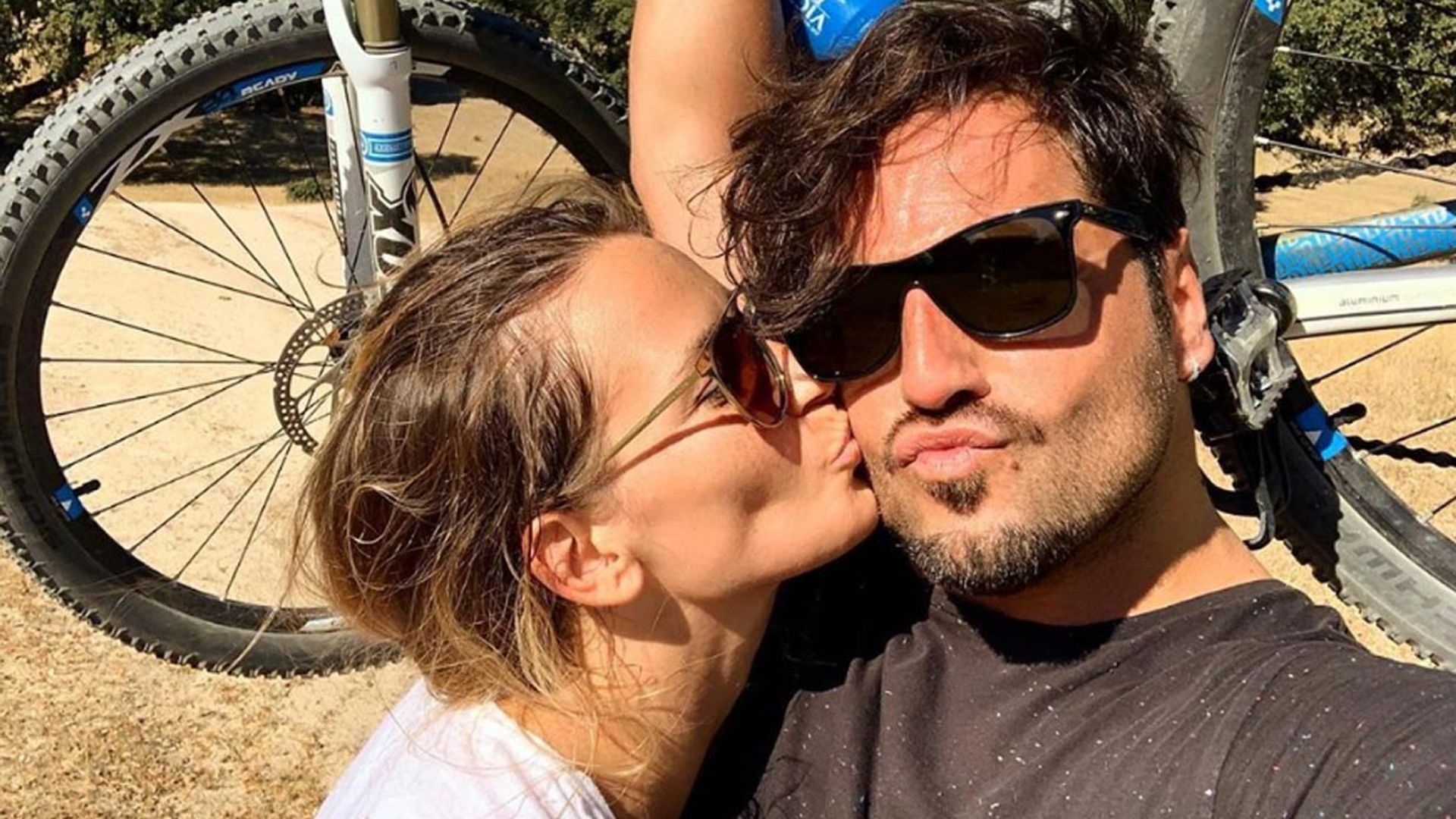 David Bustamante y su plan para descargar adrenalina con 'sus chicas'