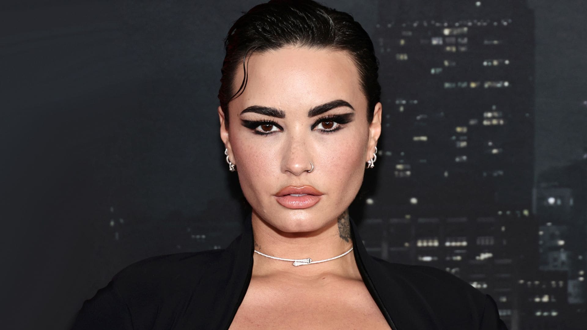 ¿Retoque o maquillaje? El gran cambio de Demi Lovato, a debate