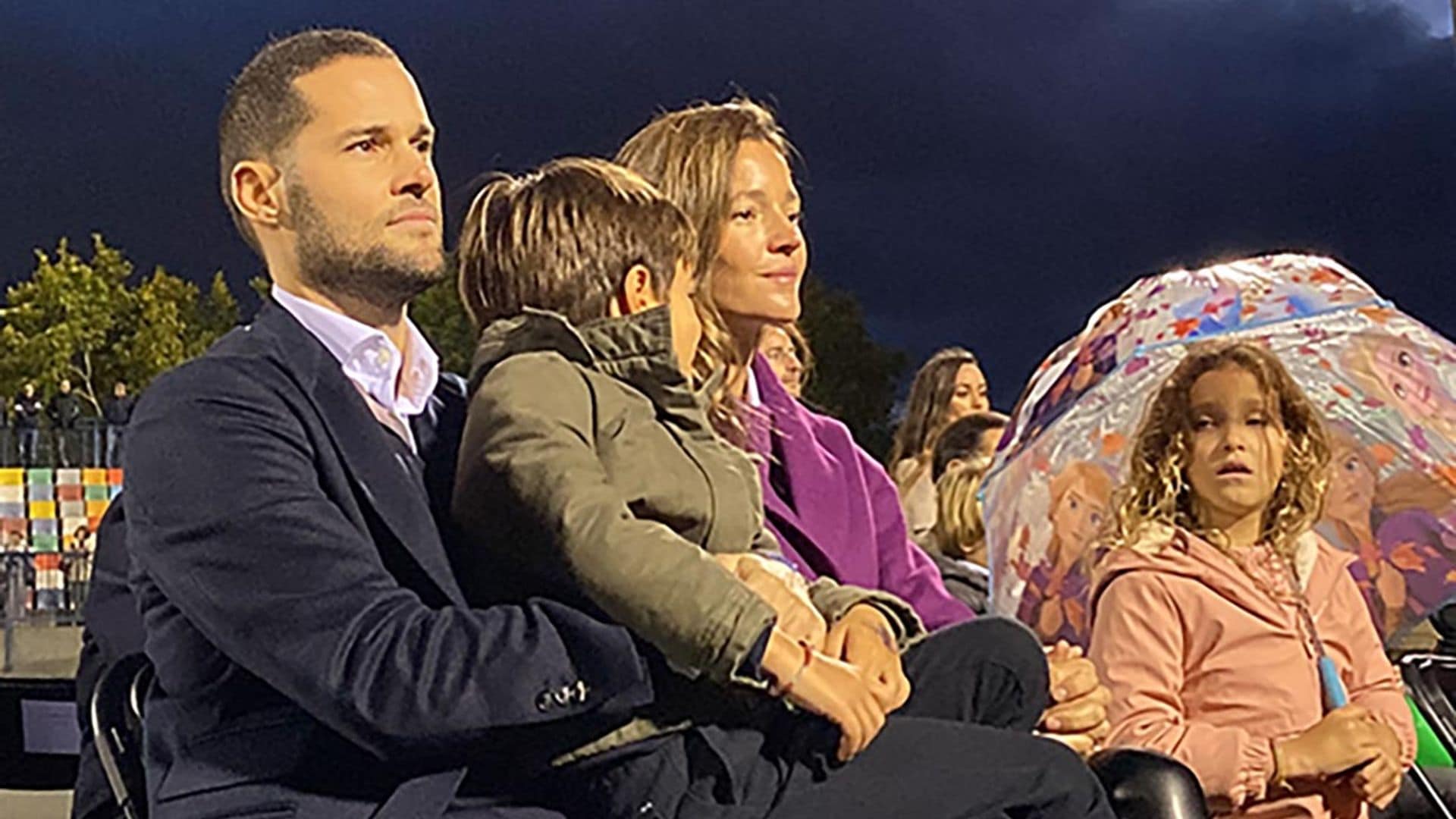 La emoción de Malena Costa y sus hijos en el homenaje a Mario Suárez tras su retirada del fútbol