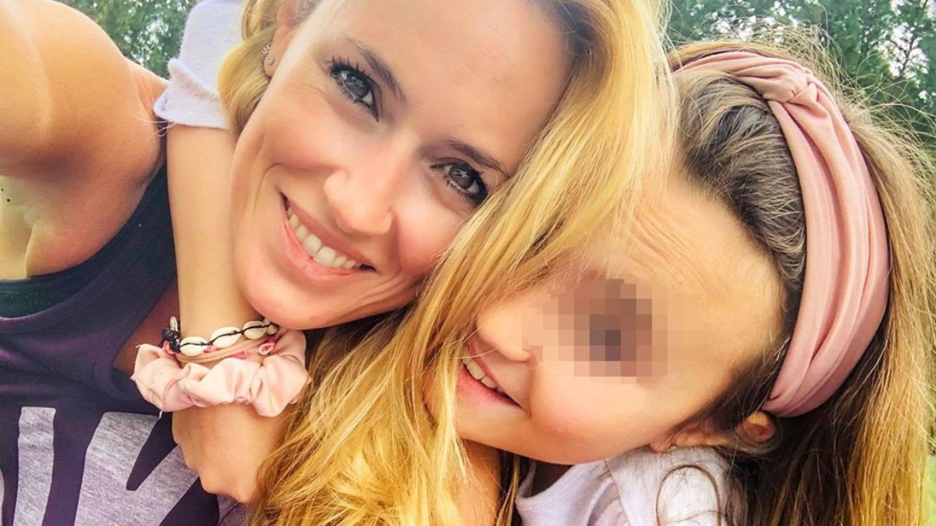 El ajetreado verano de Carolina Cerezuela, entre grabaciones y chapuzones en familia