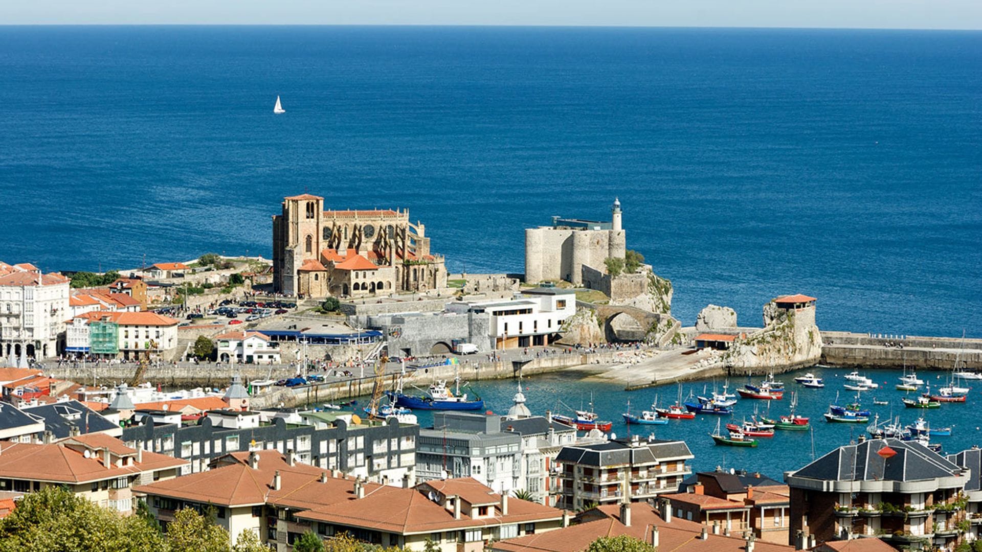 Pueblos costeros de Cantabria para descubrir este verano