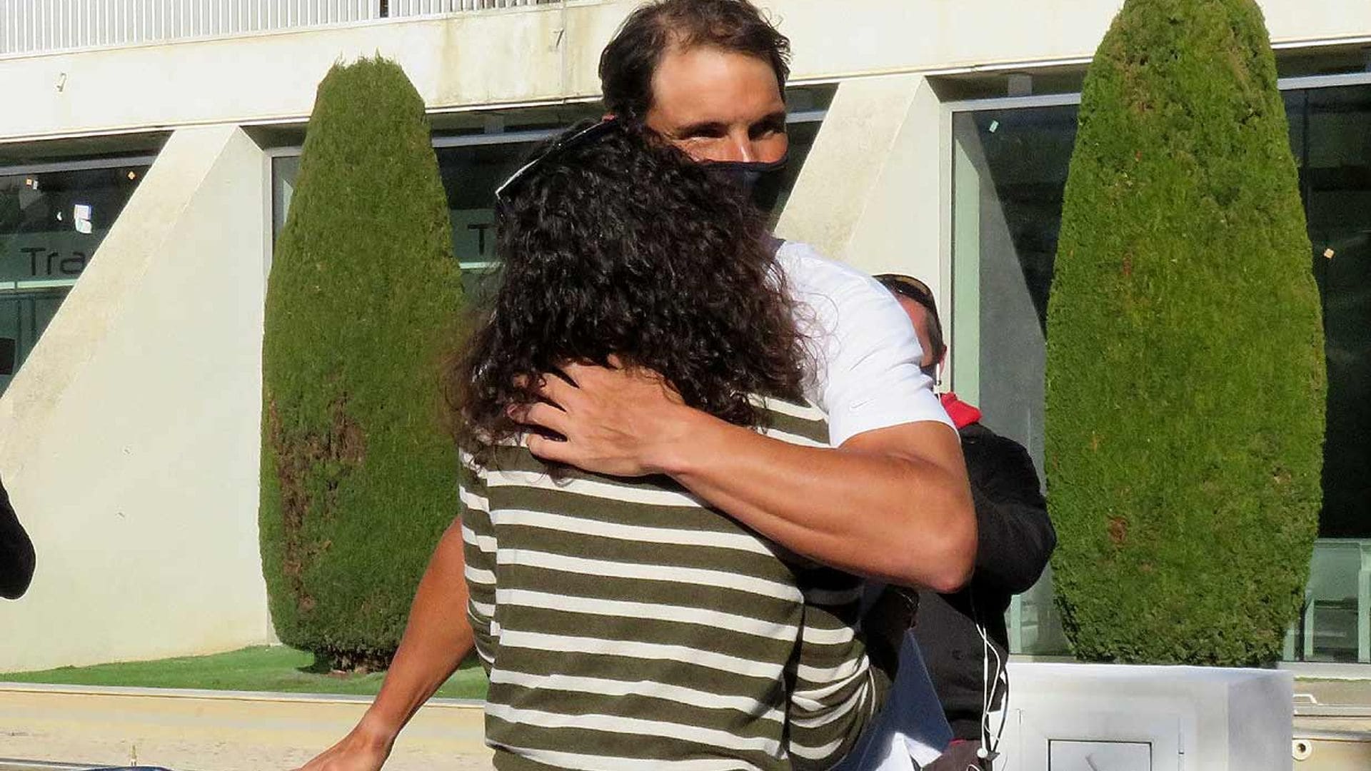 El emocionante encuentro de Rafa Nadal con su mujer tras su épica victoria en Australia