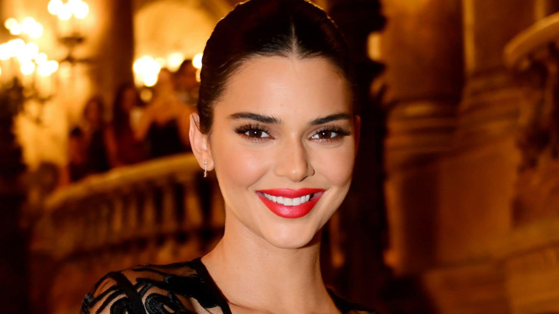 Kendall Jenner regresa a la pasarela tras su polémica con otras modelos