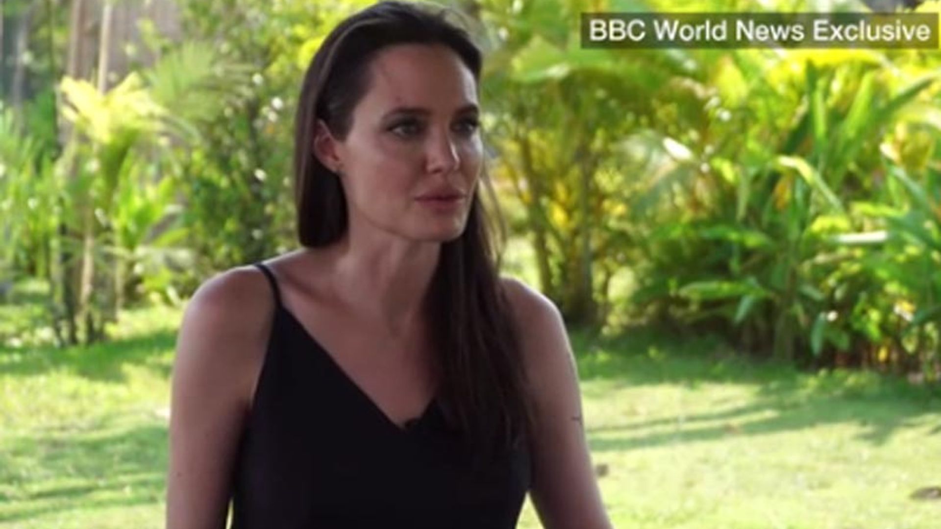 Angelina Jolie, sin poder contener la emoción, habla por primera vez de su divorcio