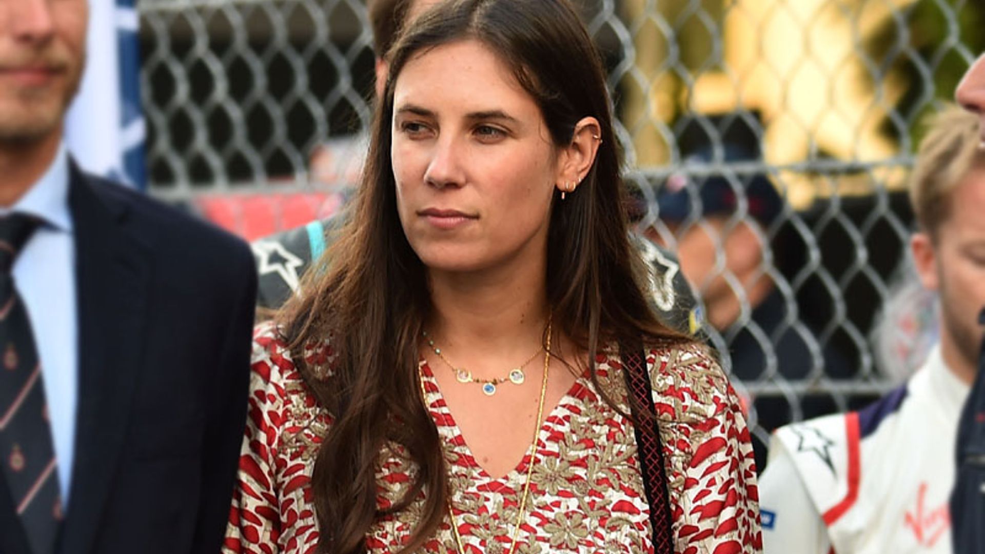 El inesperado vestido de Tatiana Santo Domingo para un día en las carreras