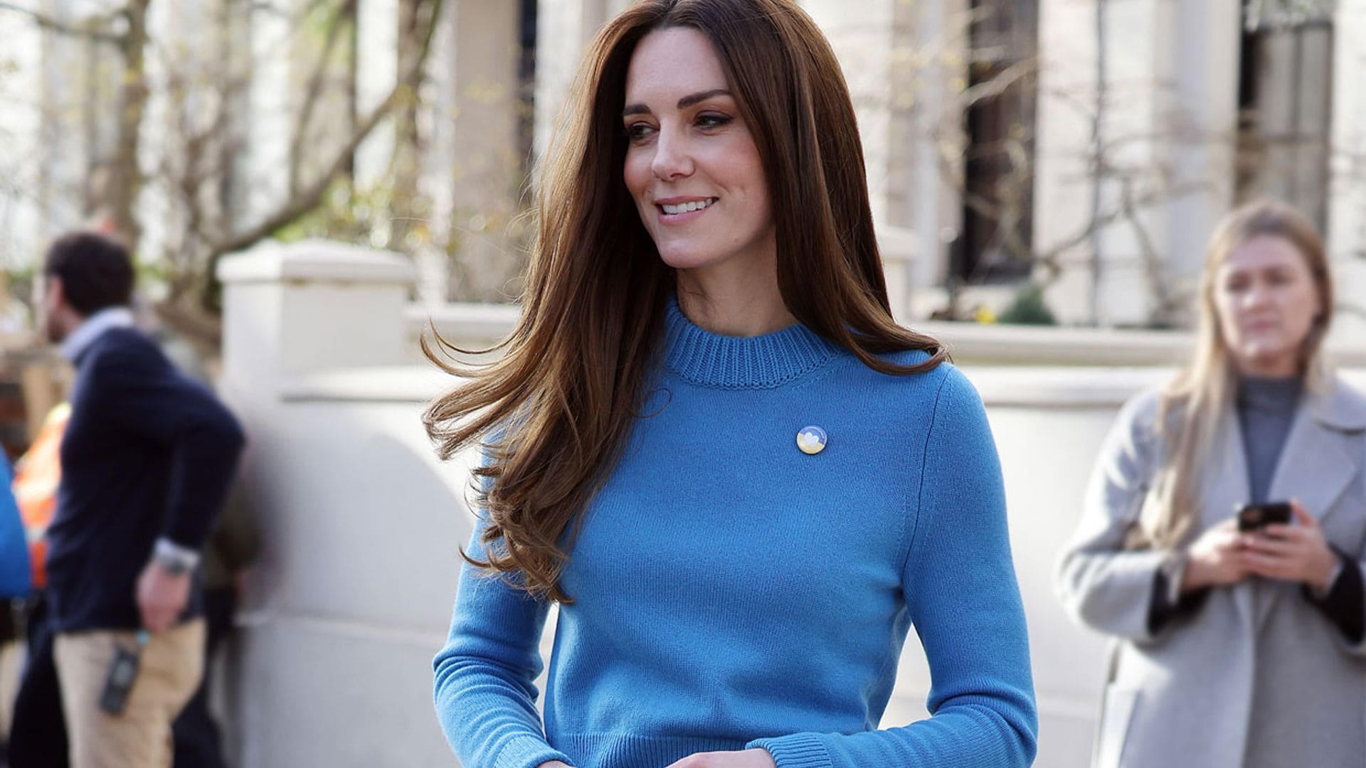 Kate Middleton sigue los pasos de doña Letizia y manda un claro mensaje con su último look