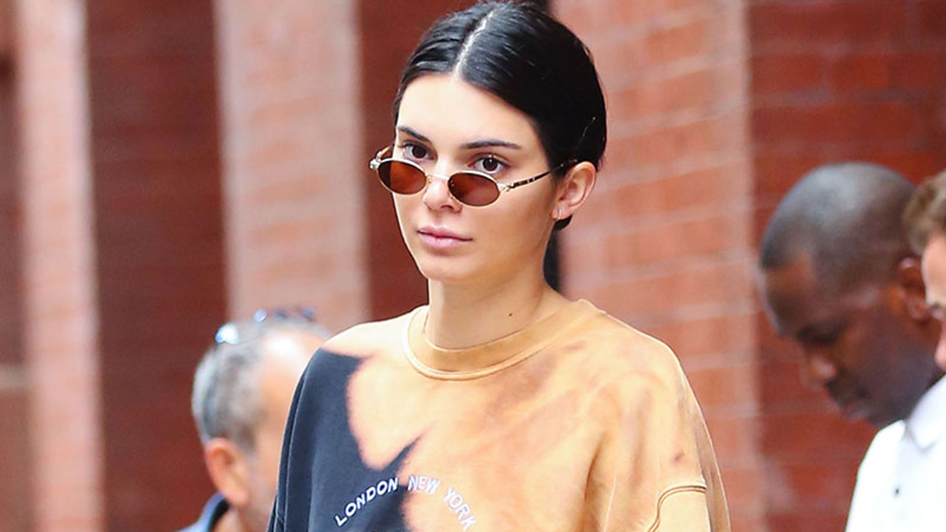 Kendall Jenner se enamora de un clásico del lujo en su versión 'mini'