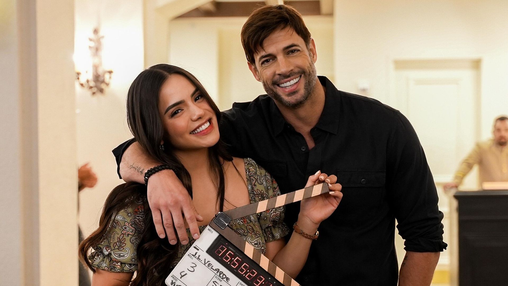 William Levy y Samadhi Zendejas suben la temperatura con su apasionada escena en ‘Vuelve a Mí’