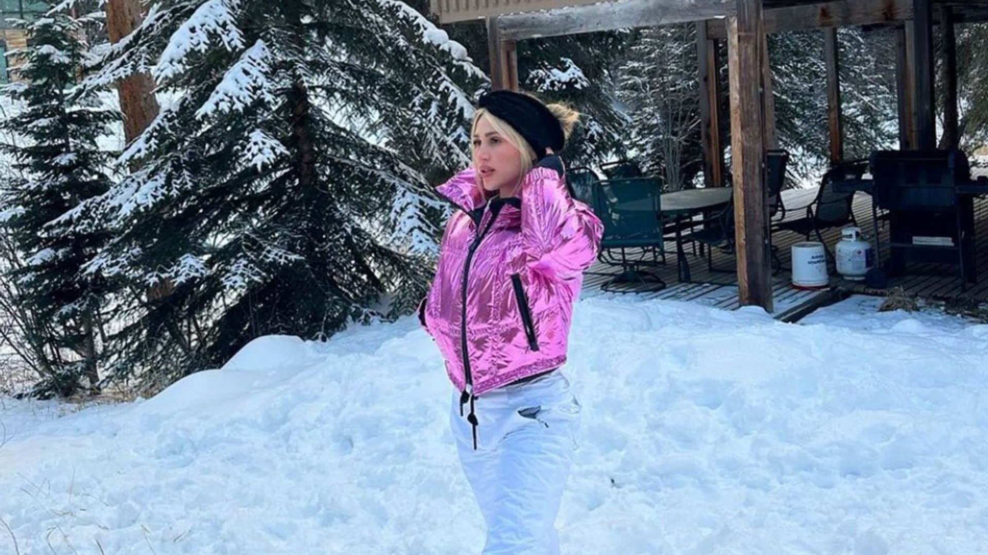 El Canelo y su familia se suman a la lista de famosos que disfrutan de la nieve en Vail