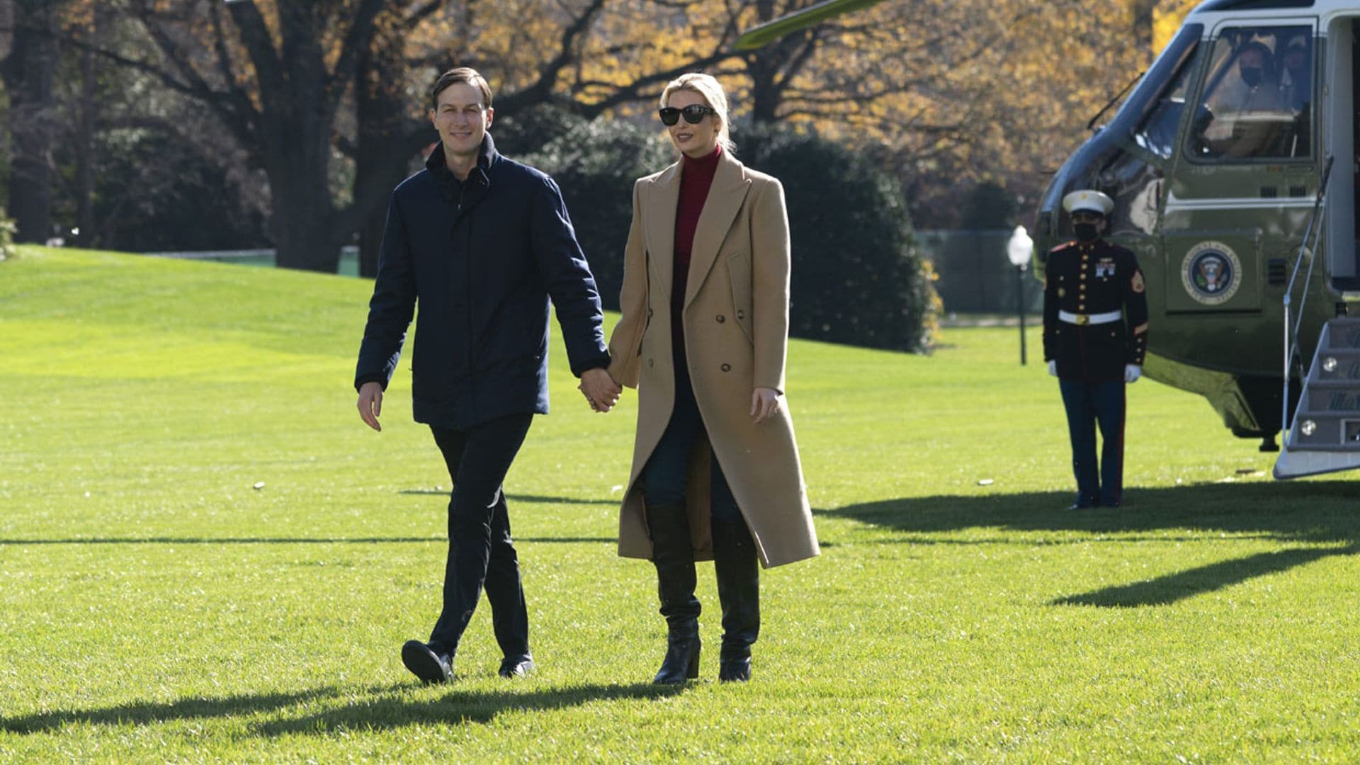 Ivanka se aleja de su imagen como asesora de la Casa Blanca con este calzado cómodo de tendencia