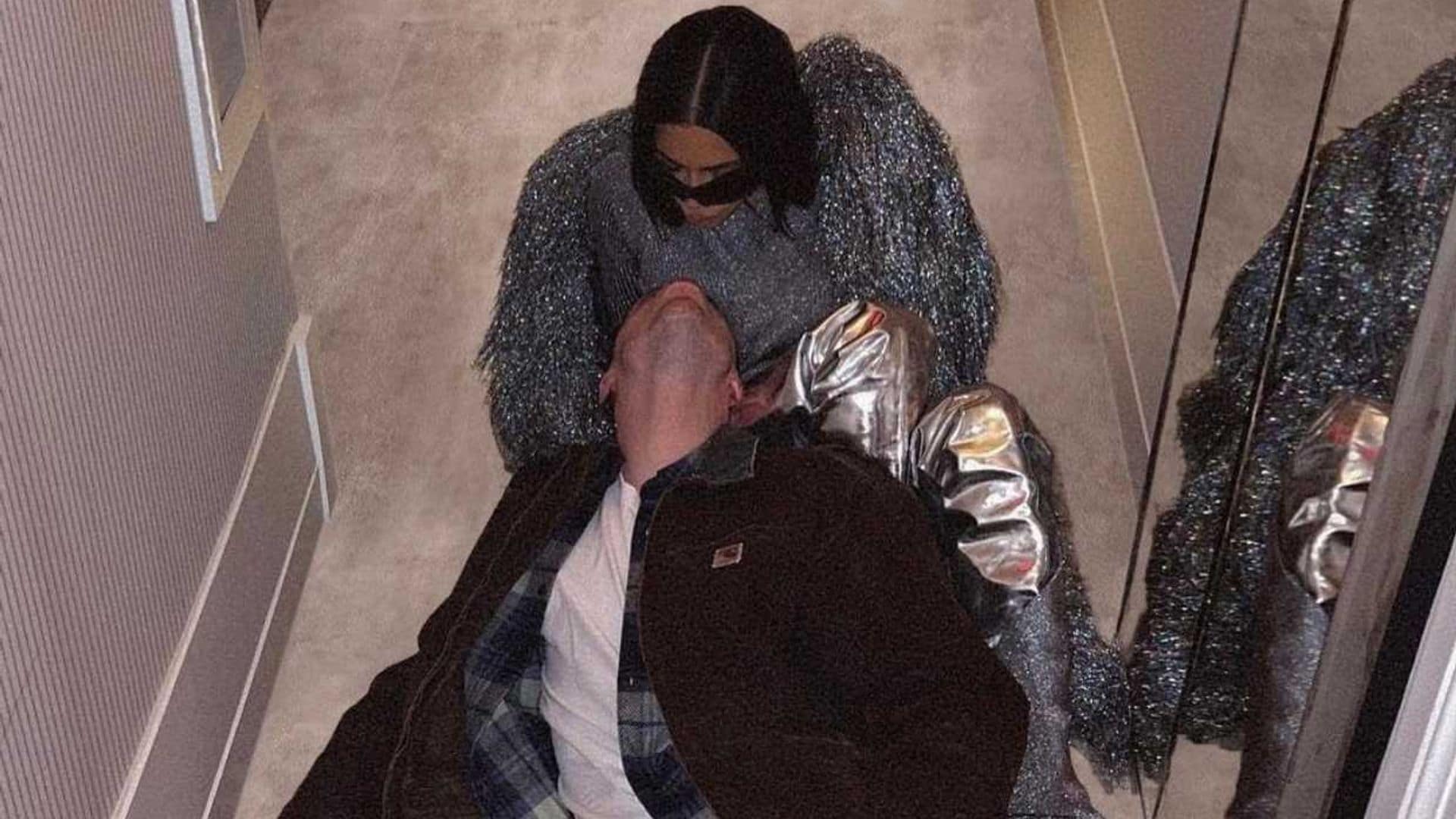 Kim Kardashian comparte la primera foto con Pete Davidson días después de firmar su divorcio