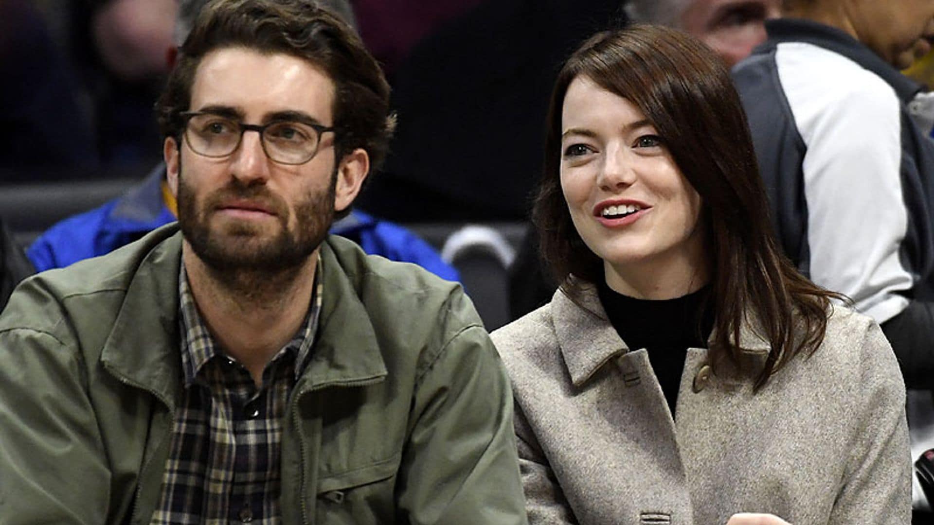 Emma Stone y Dave McCary se dejan ver juntos por primera vez tras año y medio de noviazgo