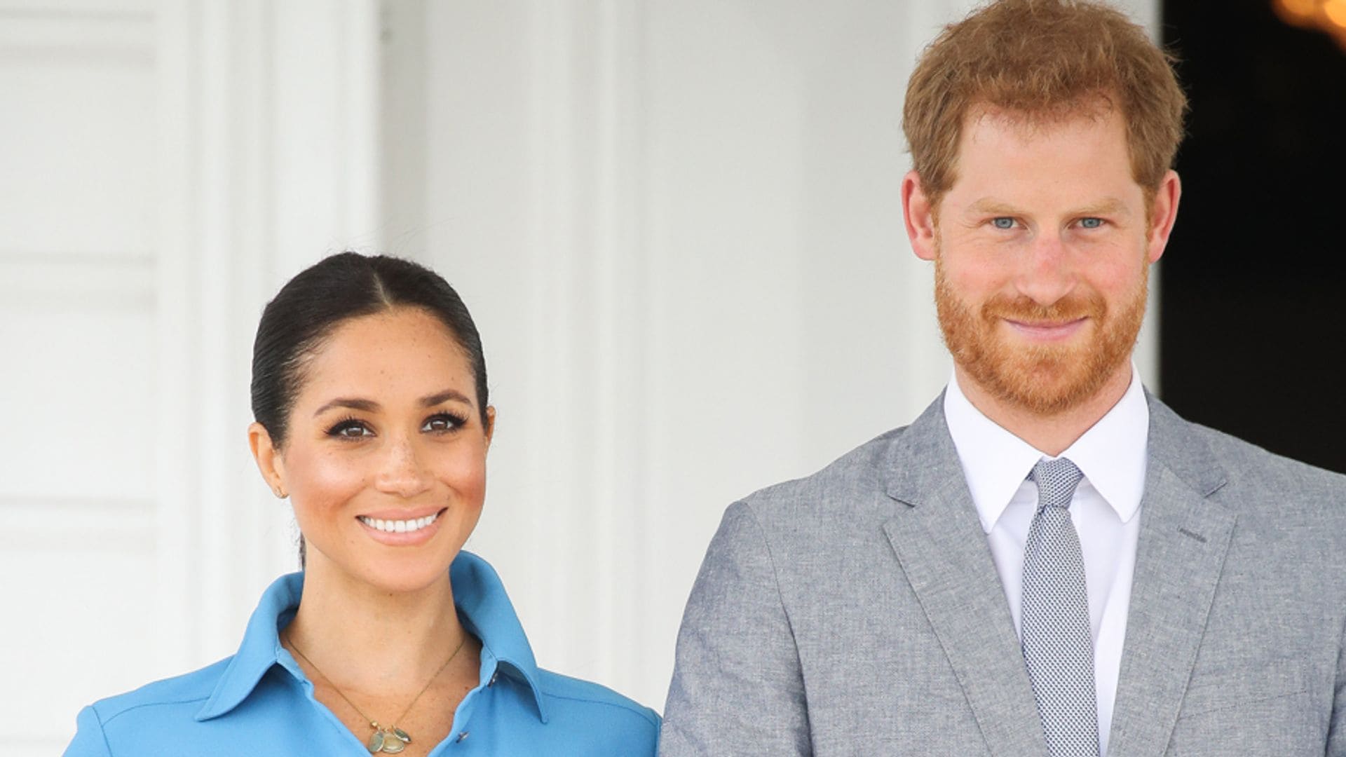 meghan markle principe harry bebe regalos