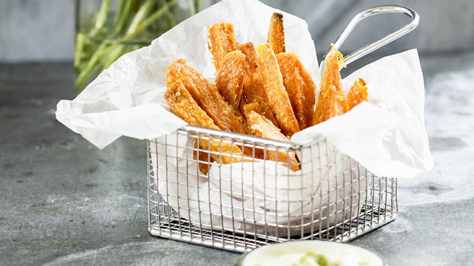 chips de boniato con mayonesa de wasabi