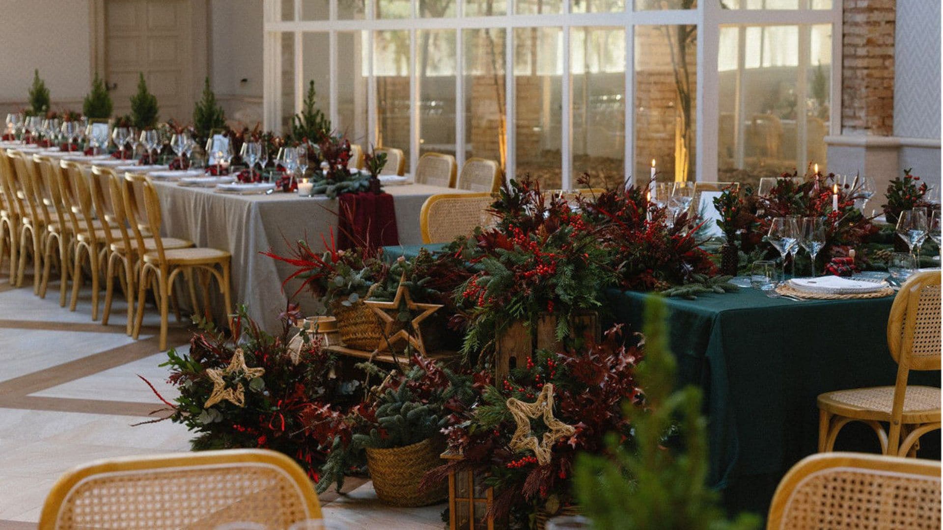 Bodas que nos inspiran: la decoración navideña del enlace de María y Julio en Valencia