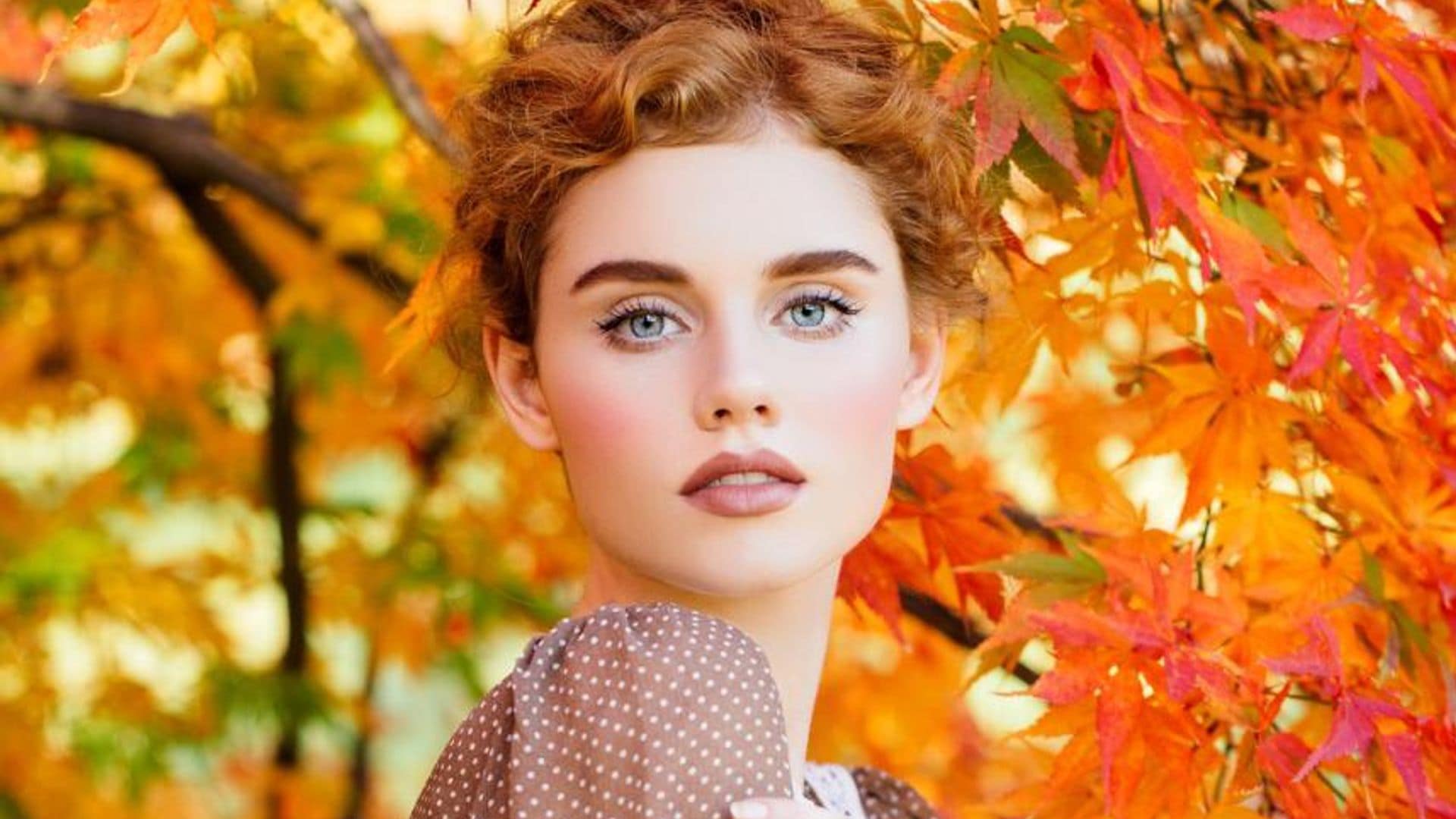 Descubre las tendencias en color para teñir tu cabello en otoño