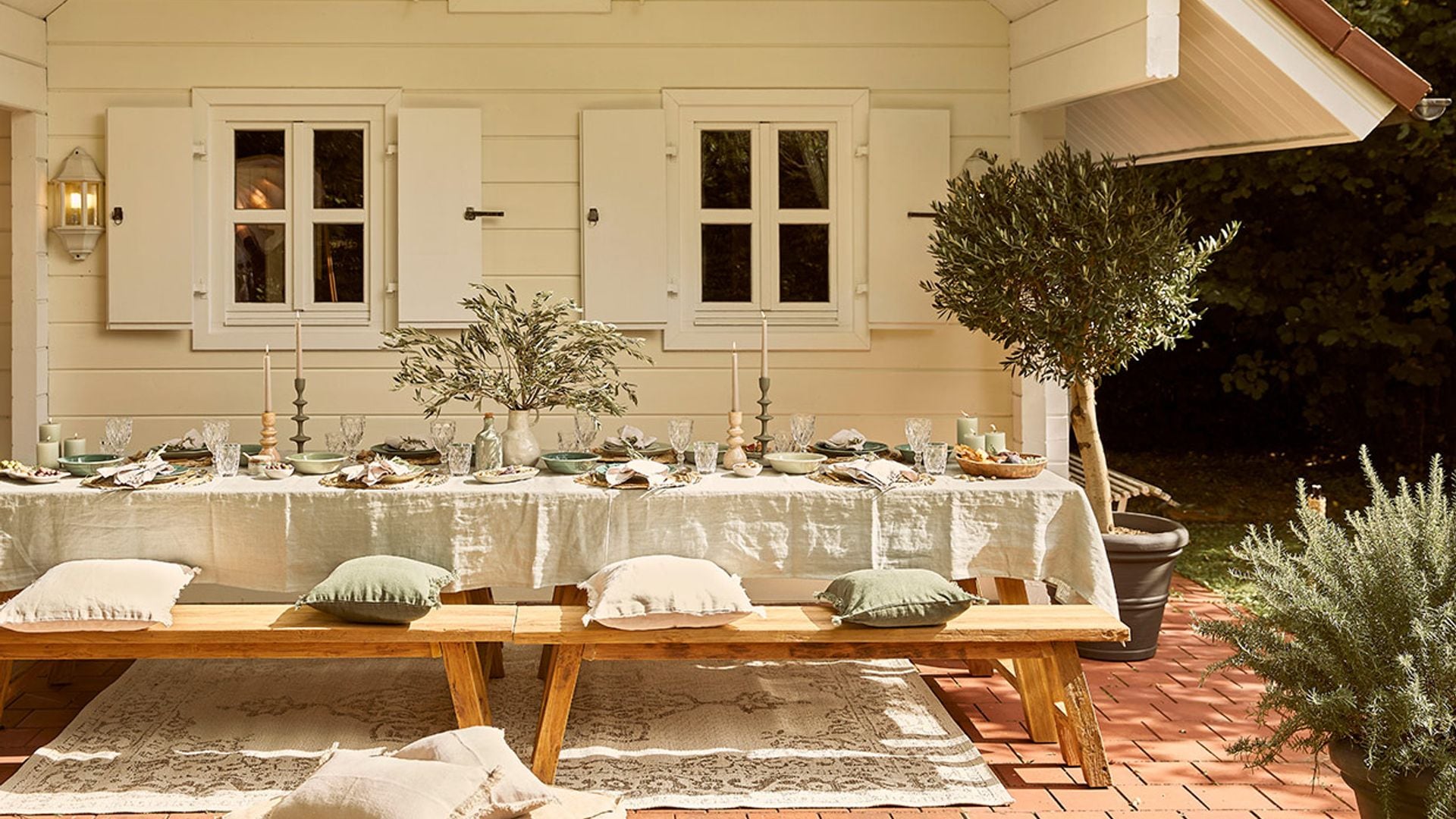 Mesas de verano: menaje, mantelería y detalles. ¡Todo para una comida perfecta!