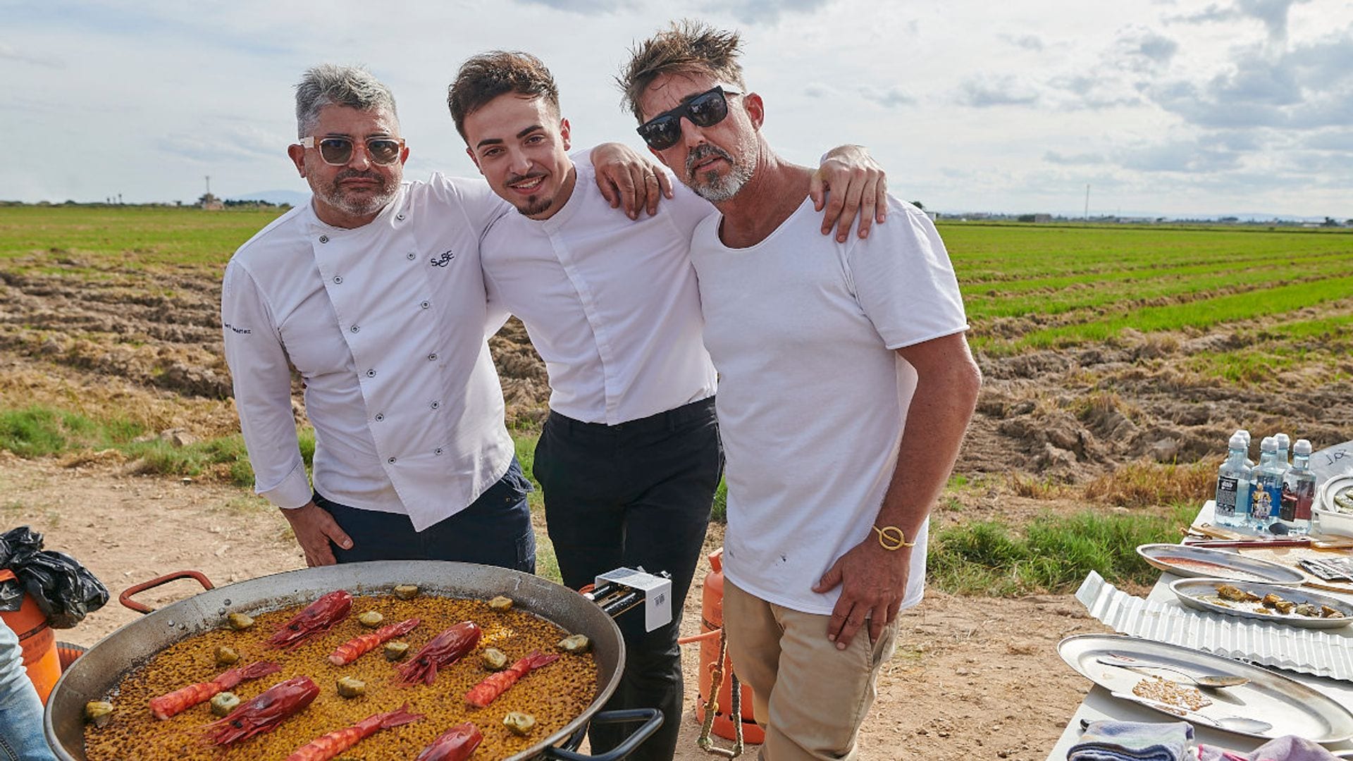 Los 50 mejores chefs del arroz cocinan juntos en Clandestinos