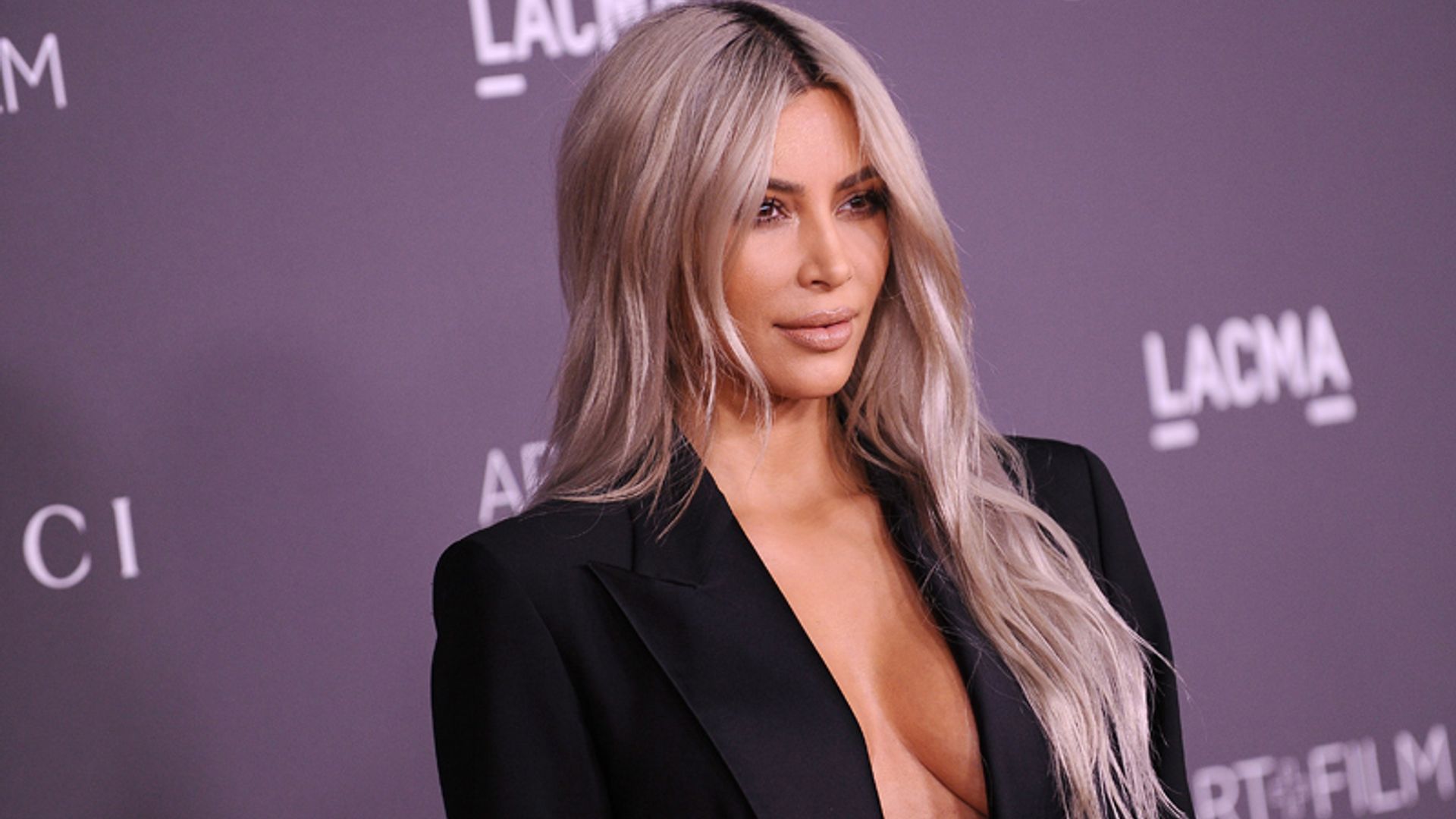 Fragancias, cosméticos y una gran colaboración: así ha sido el ascenso 'beauty' de Kim Kardashian