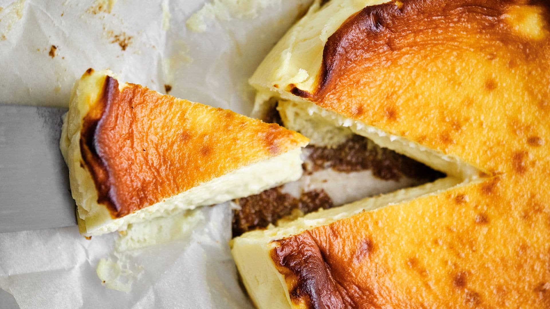 Si haces esta tarta de queso y chocolate, te tocará repetirla cada semana