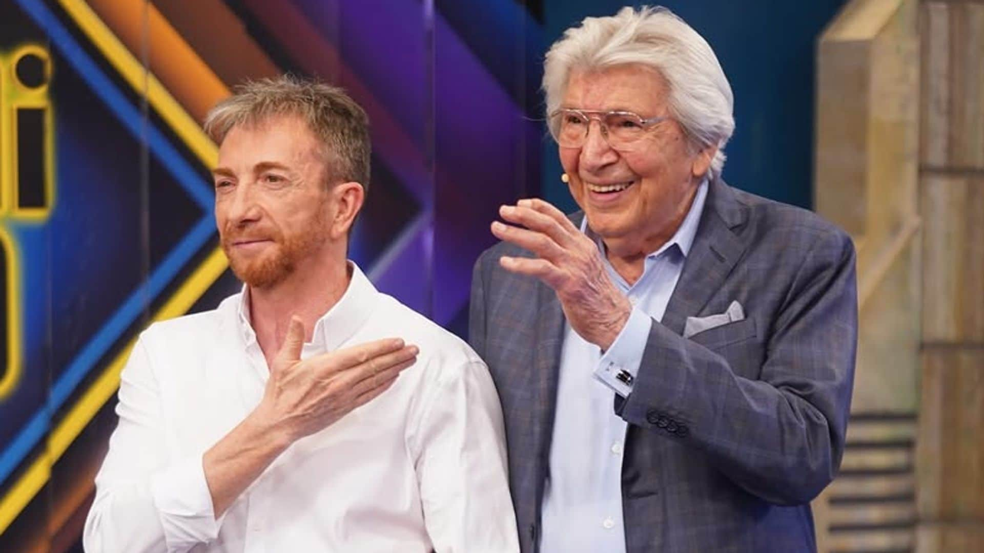 Manuel Alejandro revela en 'El Hormiguero' la anécdota que vivió con Julio Iglesias: 'Cambió una nota...'