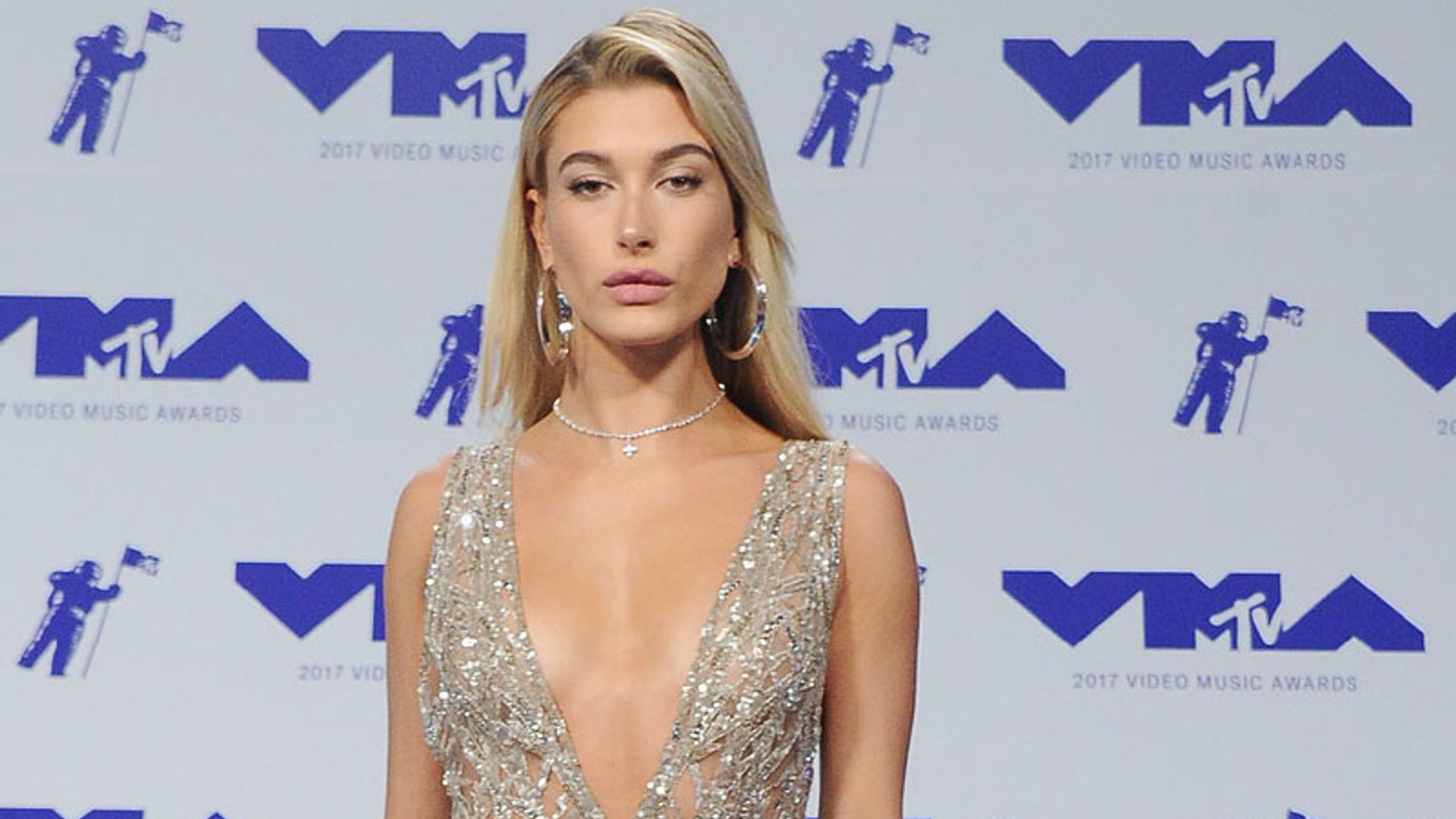 Hailey Baldwin, Paris Jackson... Todos los looks que brillaron en los MTV Video Music Awards