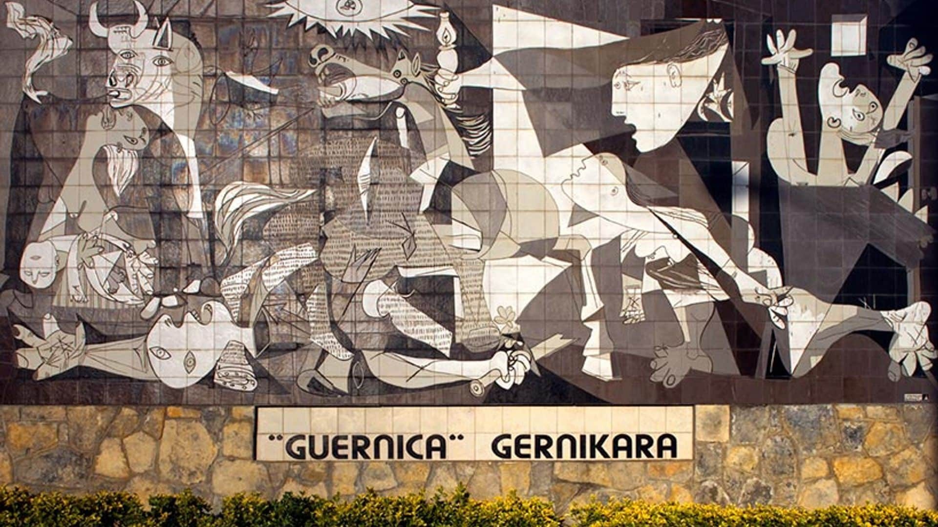 Gernika, la ciudad de la paz, en 10 imprescindibles