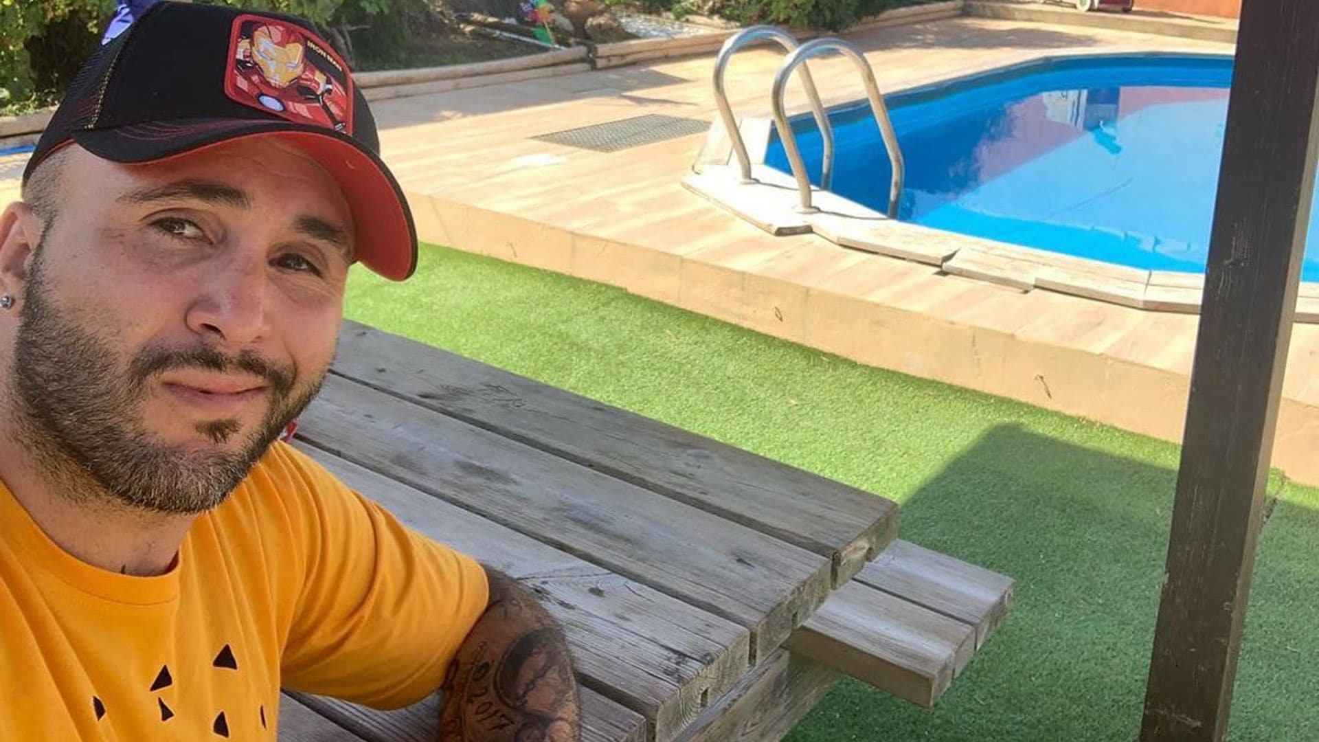 Kiko Rivera disfruta unos días de relax con su familia