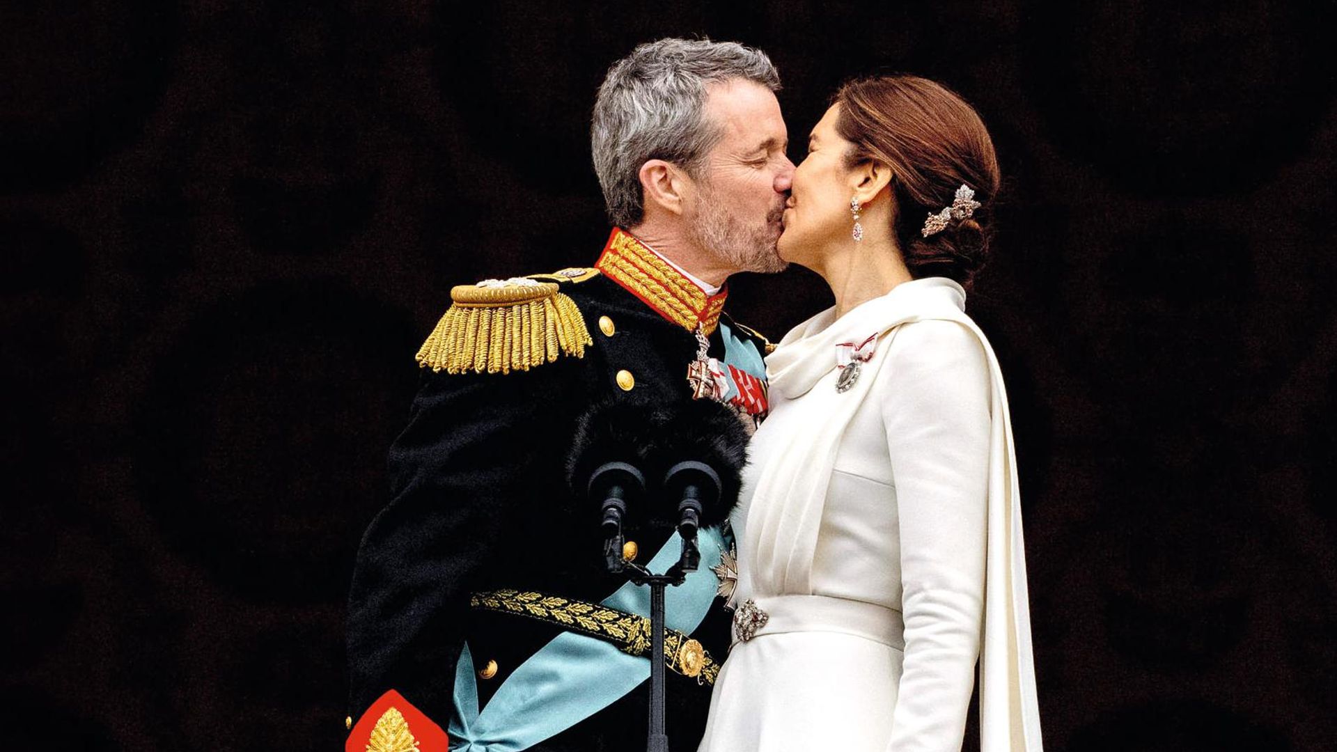 Federico y Mary, nuevos Reyes de Dinamarca: las imágenes más emotivas y todos los detalles de una proclamación única