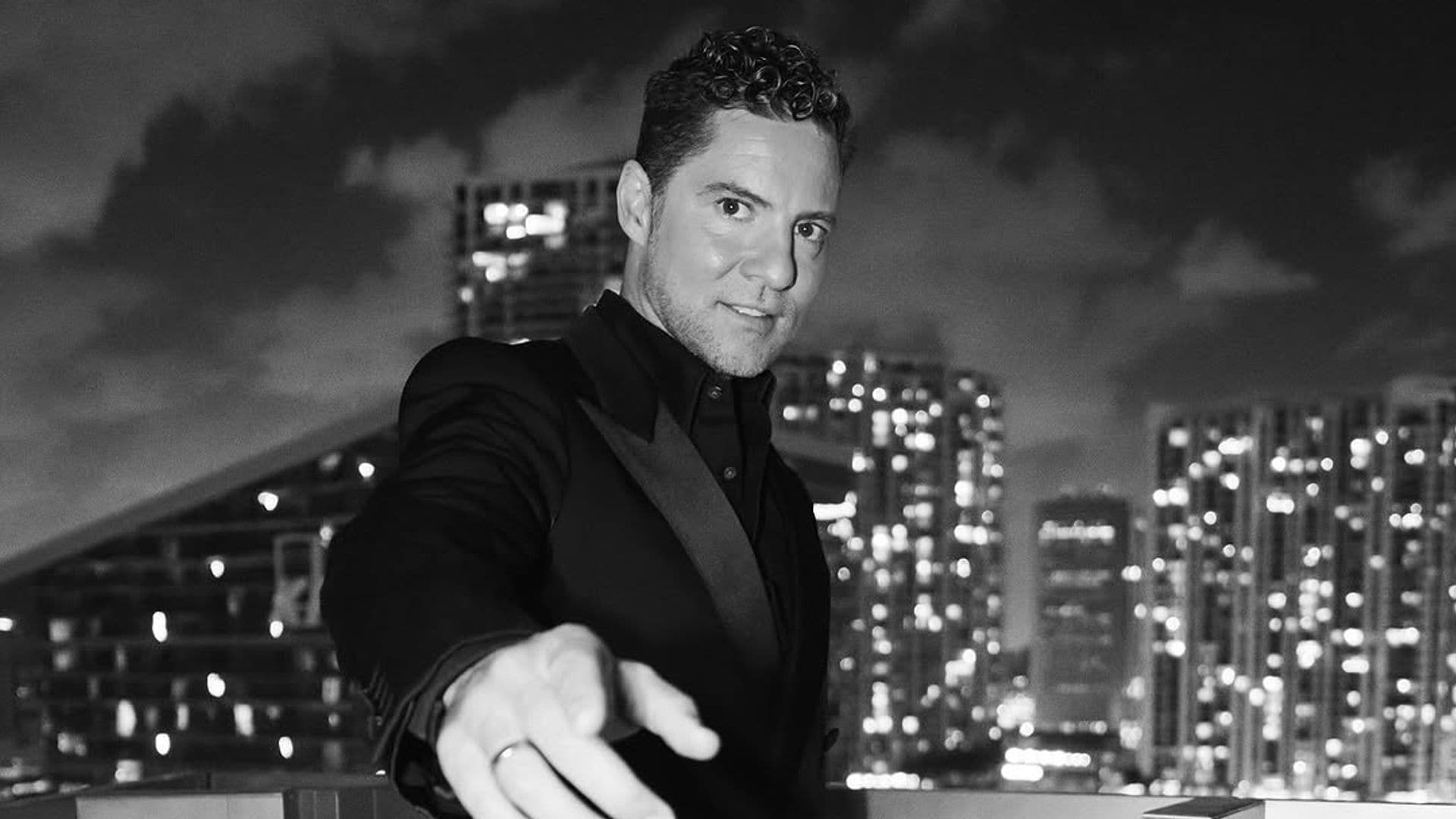 La espectacular actuación de David Bisbal en lo alto del Empire State Building de Nueva York