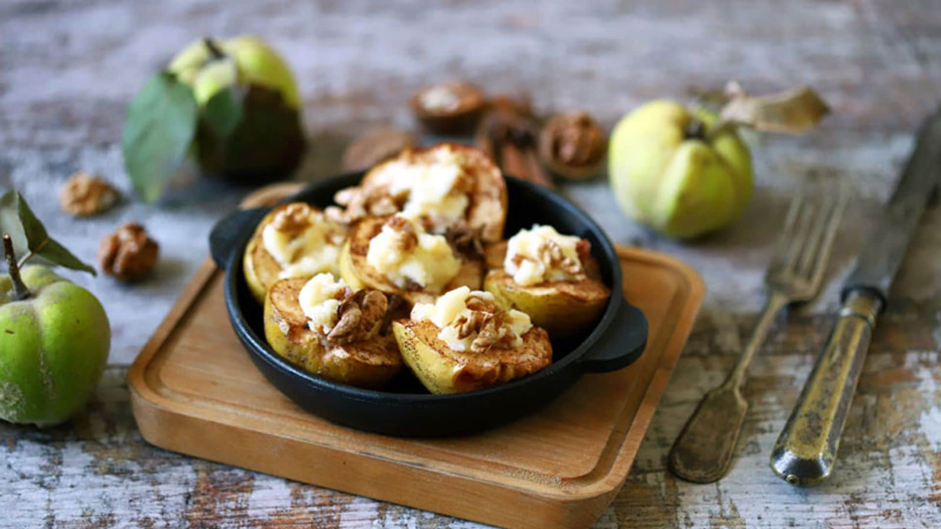 Membrillo con torta del Casar y nueces