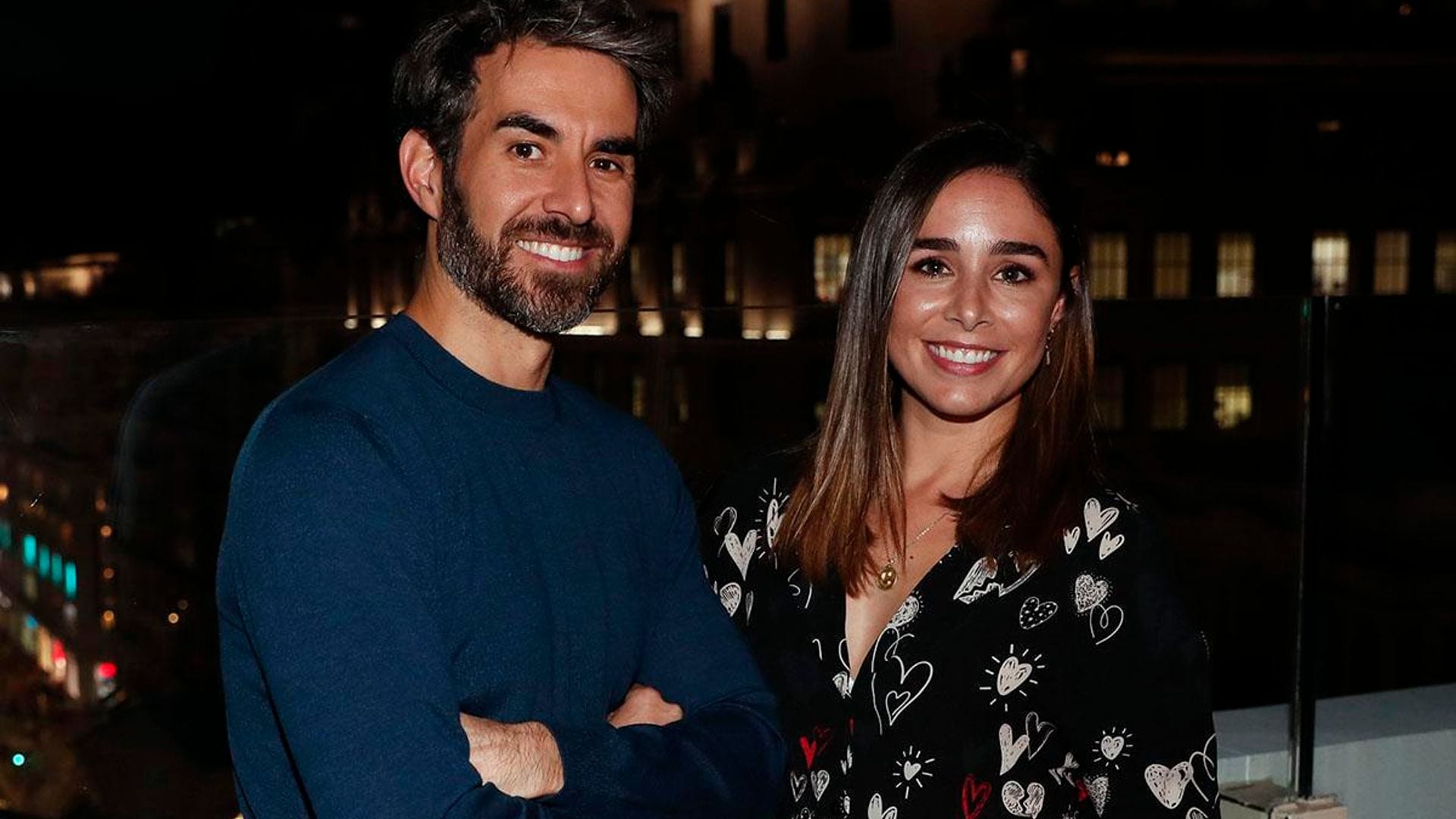 Candela Serrat y Daniel Muriel, las navidades diferentes de una familia de artistas: ‘Nos vamos con la niña de gira y lo que haga falta’