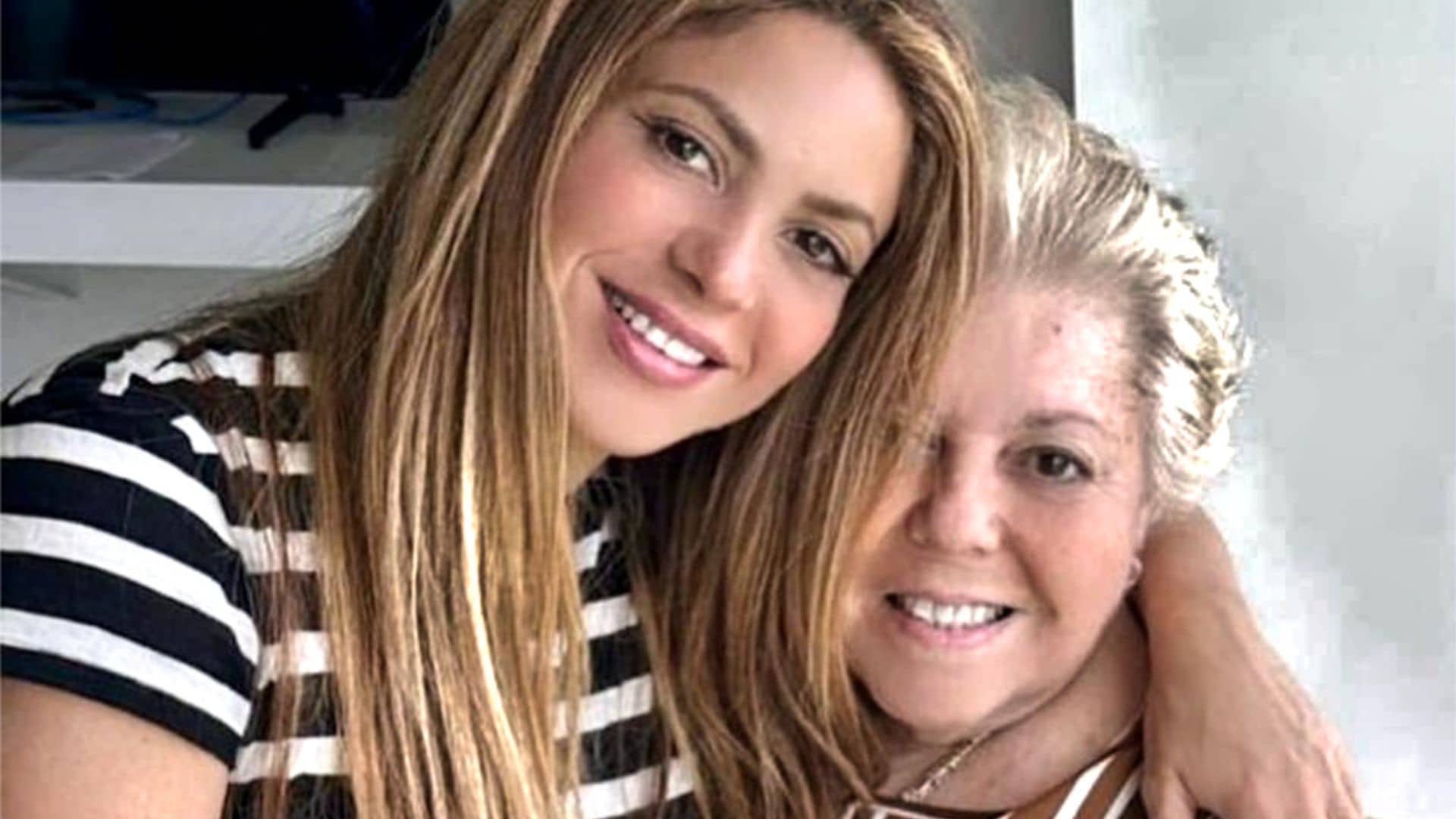 Shakira posa con su madre en una preciosa imagen: así es la discreta Nidia Ripoll, uno de sus grandes pilares