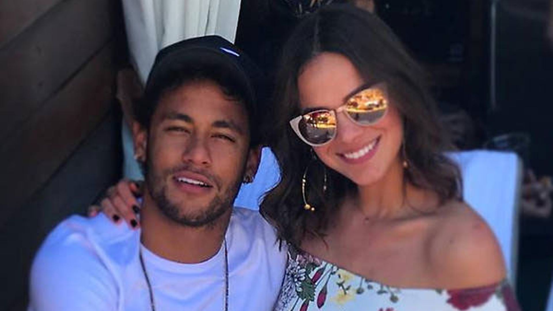 El beso de Neymar y Bruna Marquezine que ha desatado los rumores de una posible reconciliación