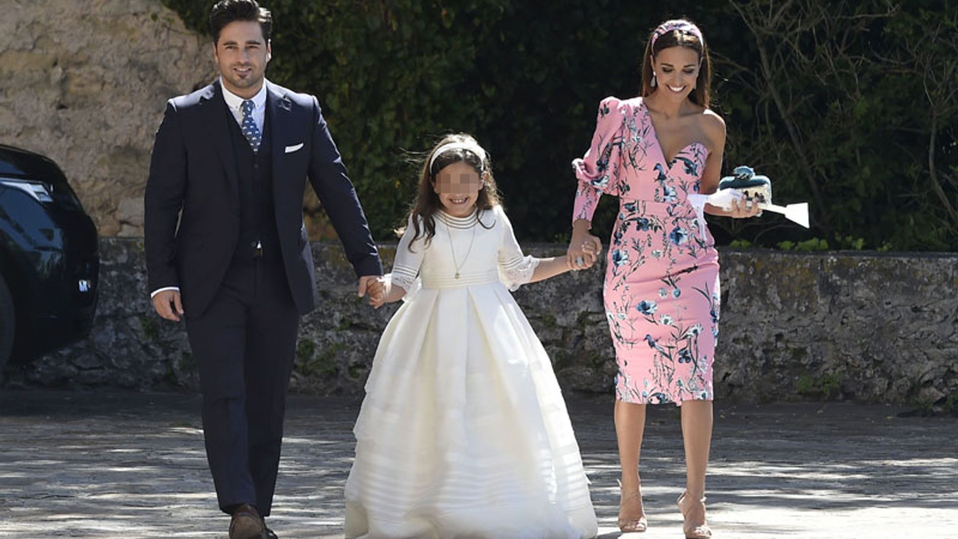 El vestido de comunión de Daniella, un diseño de princesa