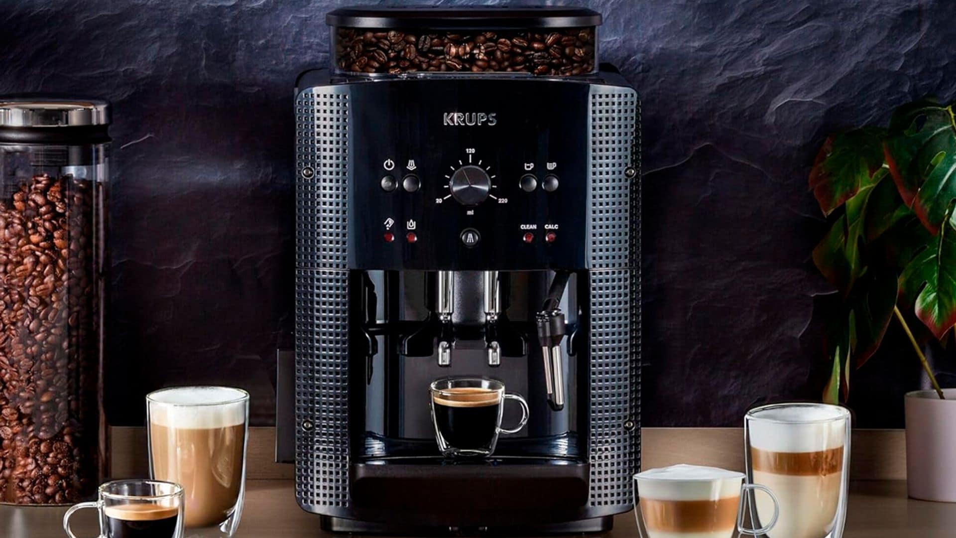 Consigue la cafetera superautomática más buscada con 180€ de descuento