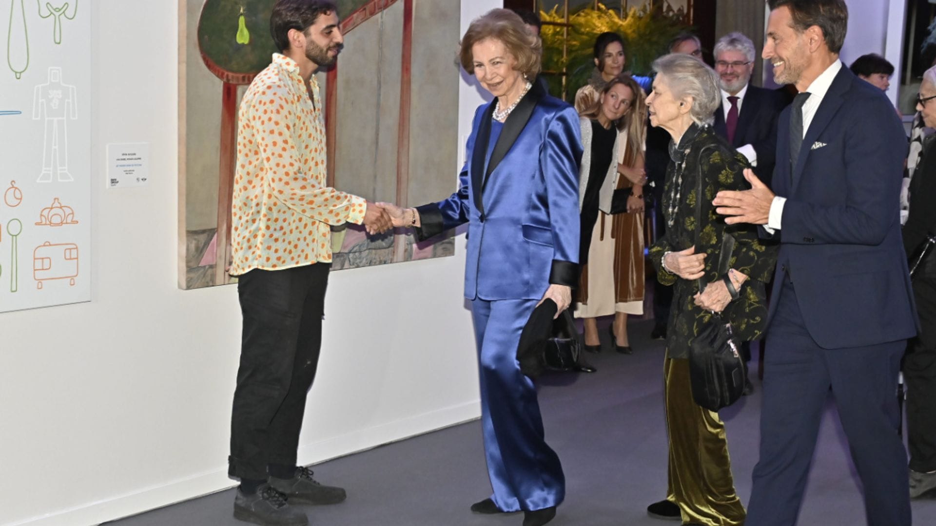 La reina Sofía, acompañada de Irene de Grecia, en los Premios BMW de Pintura en Madrid