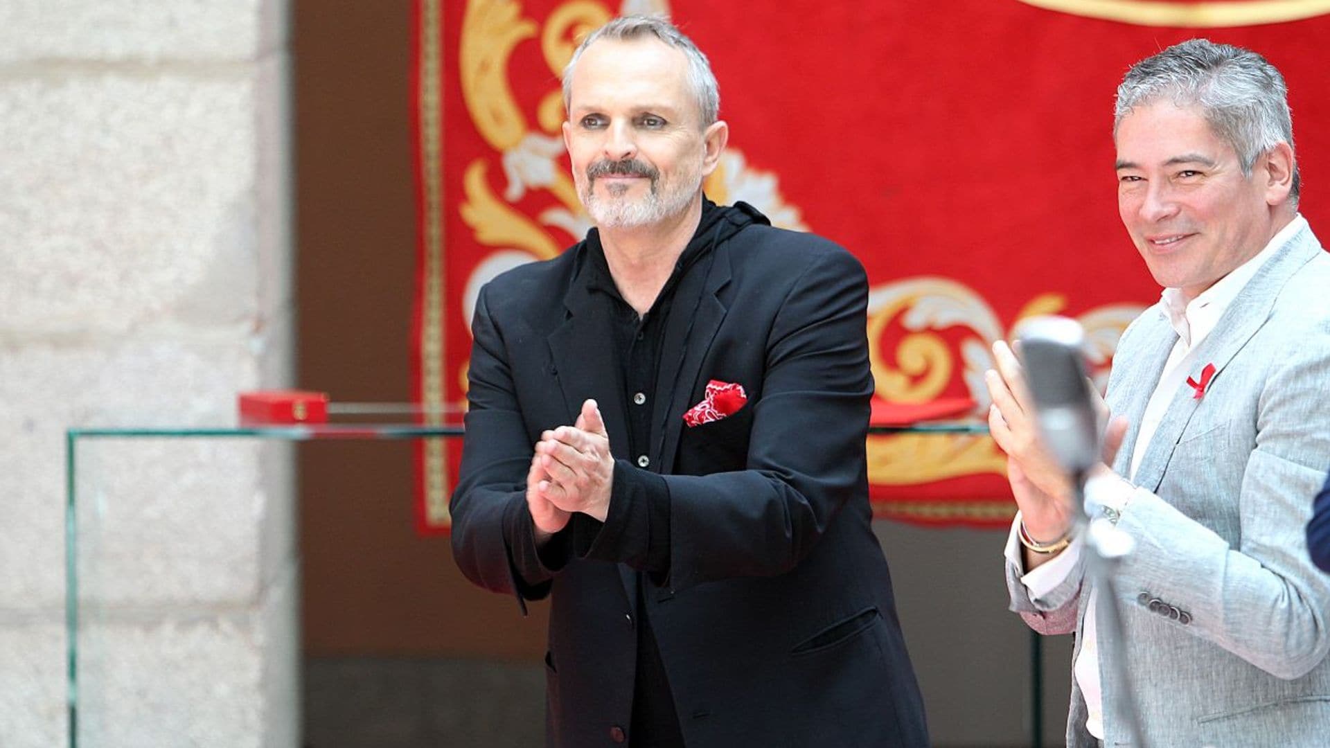 Boris Izaguirre, guionista de la serie biopic de Miguel Bosé