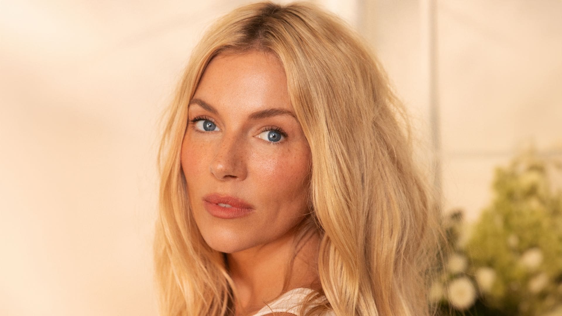 El 'beauty look' bohemio de Sienna Miller y Hannah Todd te inspirará este verano